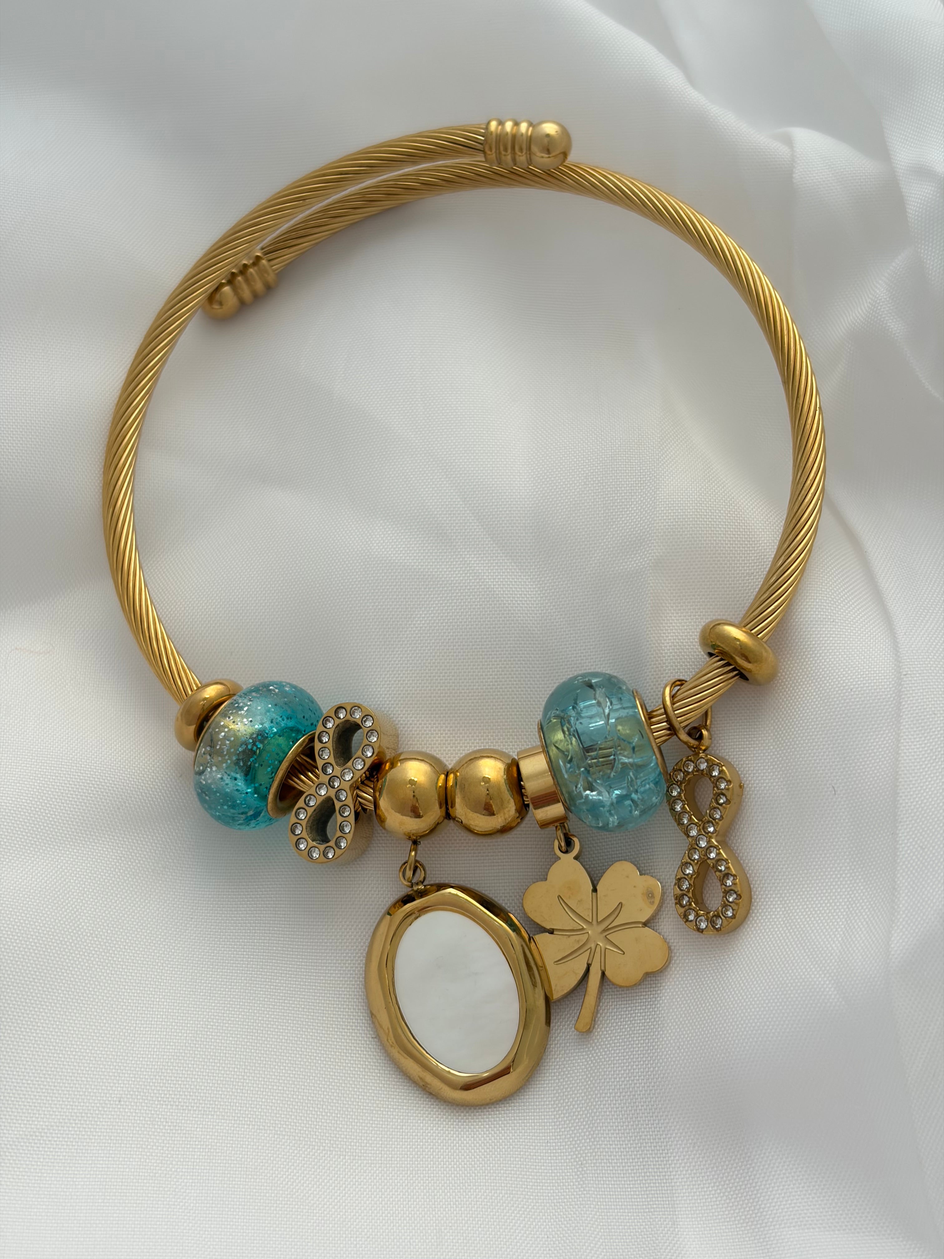 Infinity bracelet