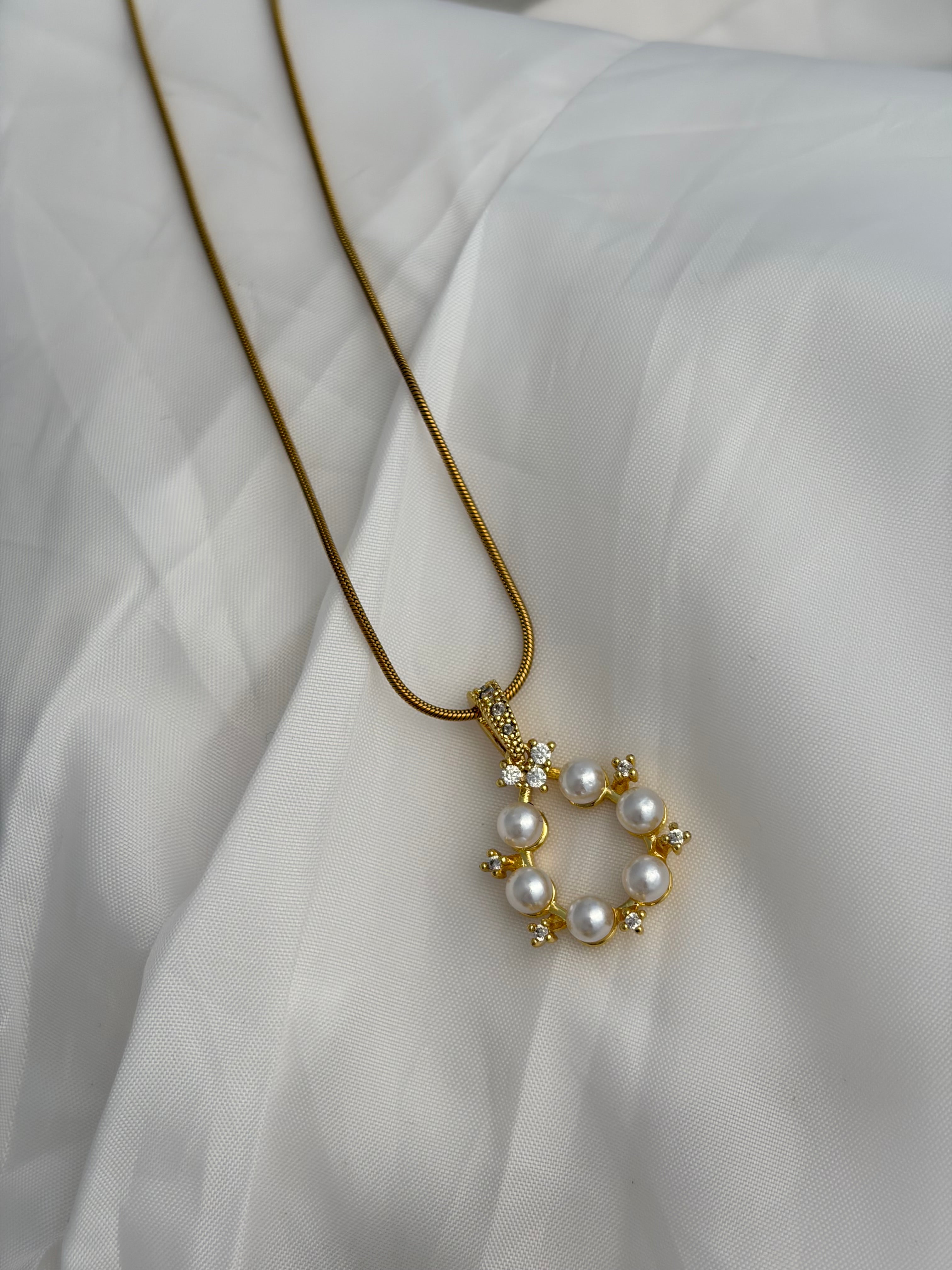 Juilie necklace