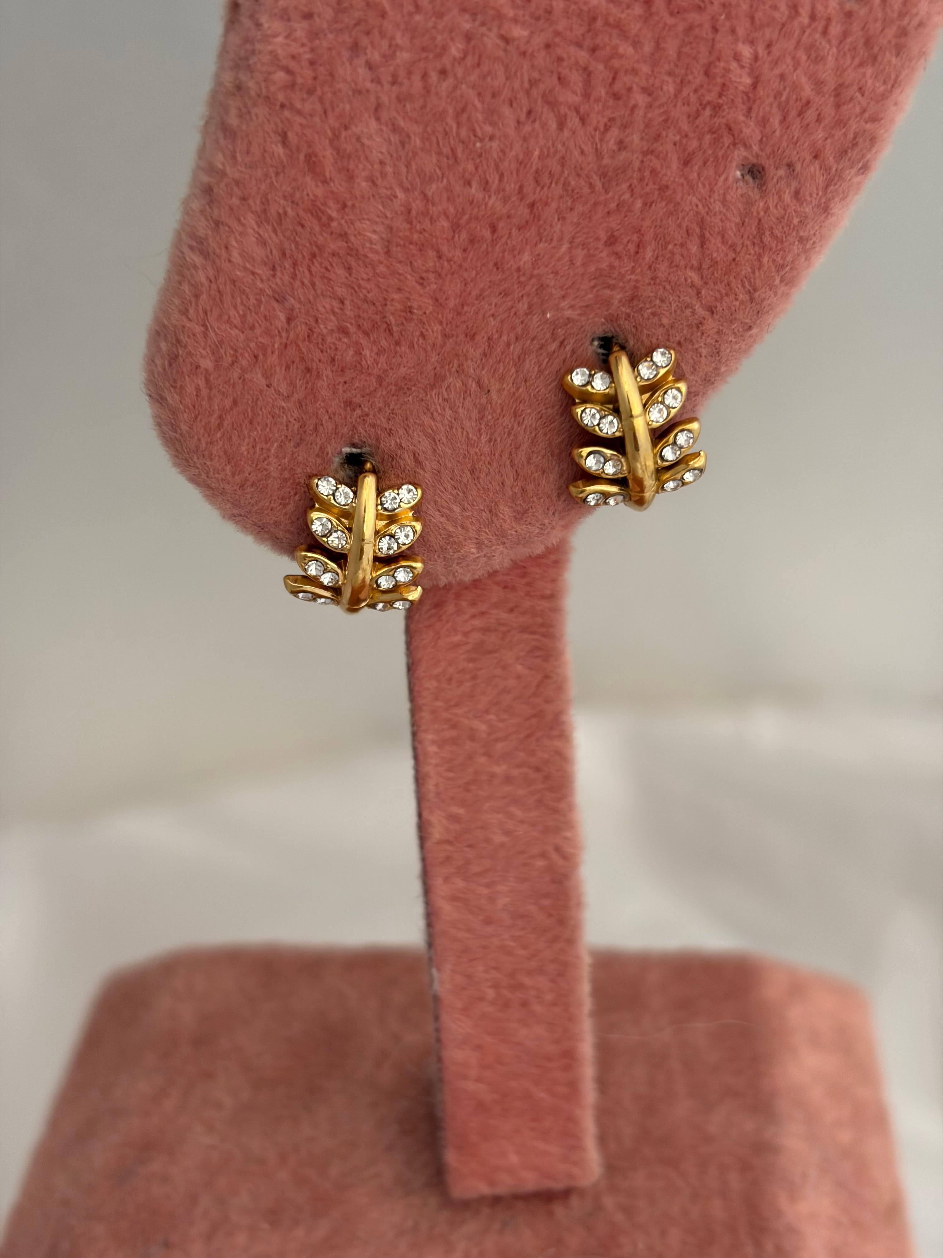 Leaf earring