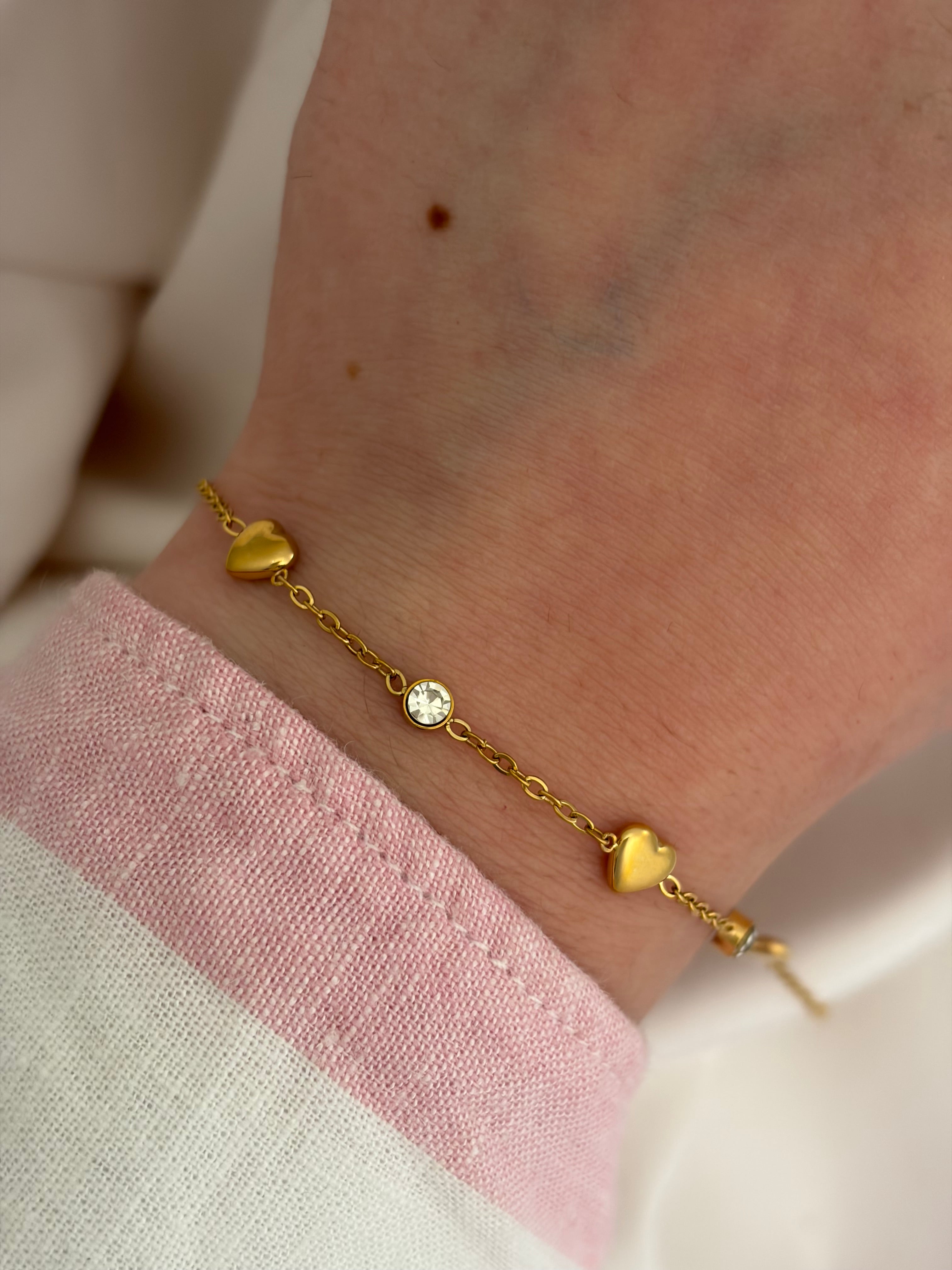 Loving bracelet