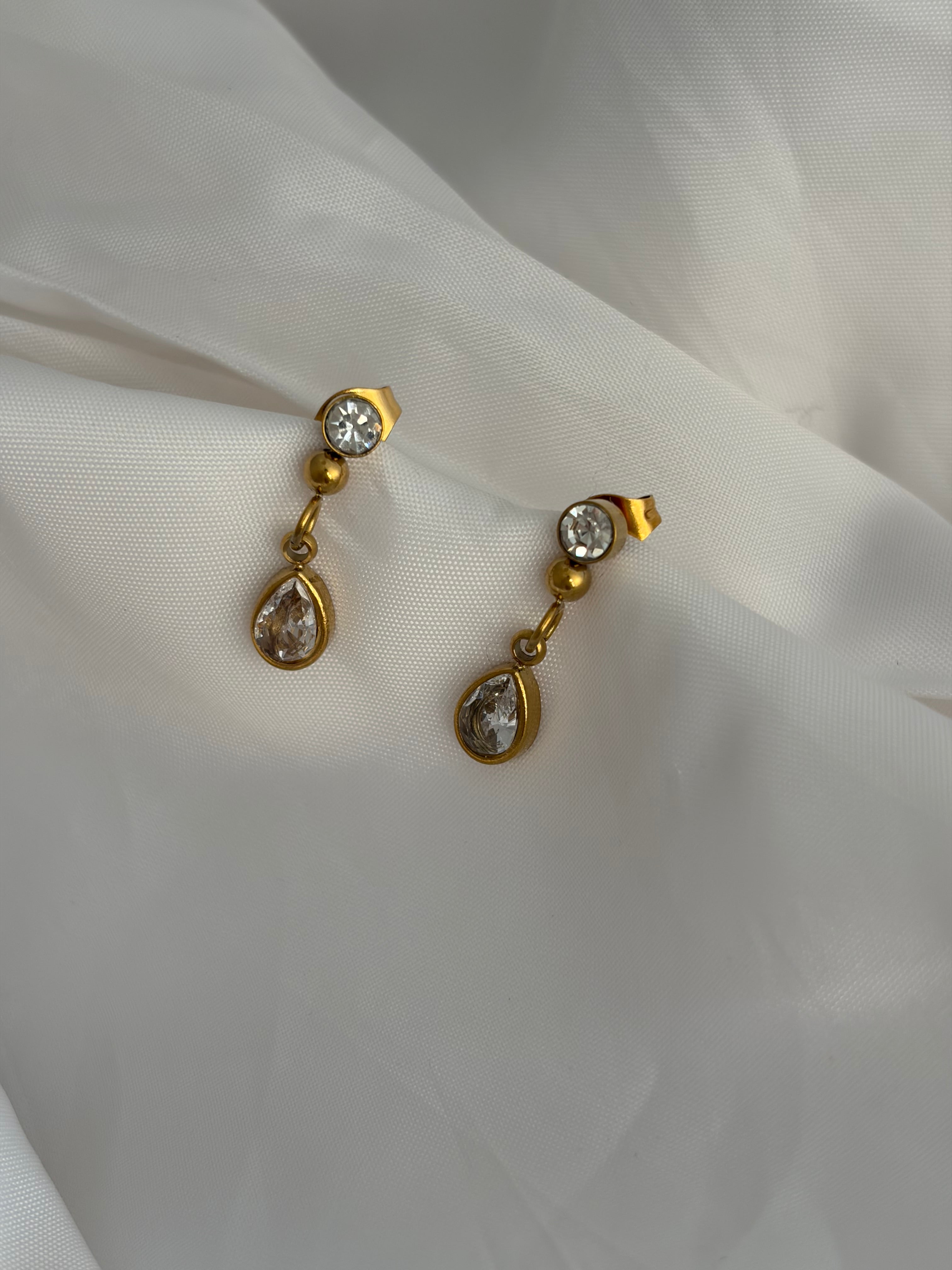 Reina earring