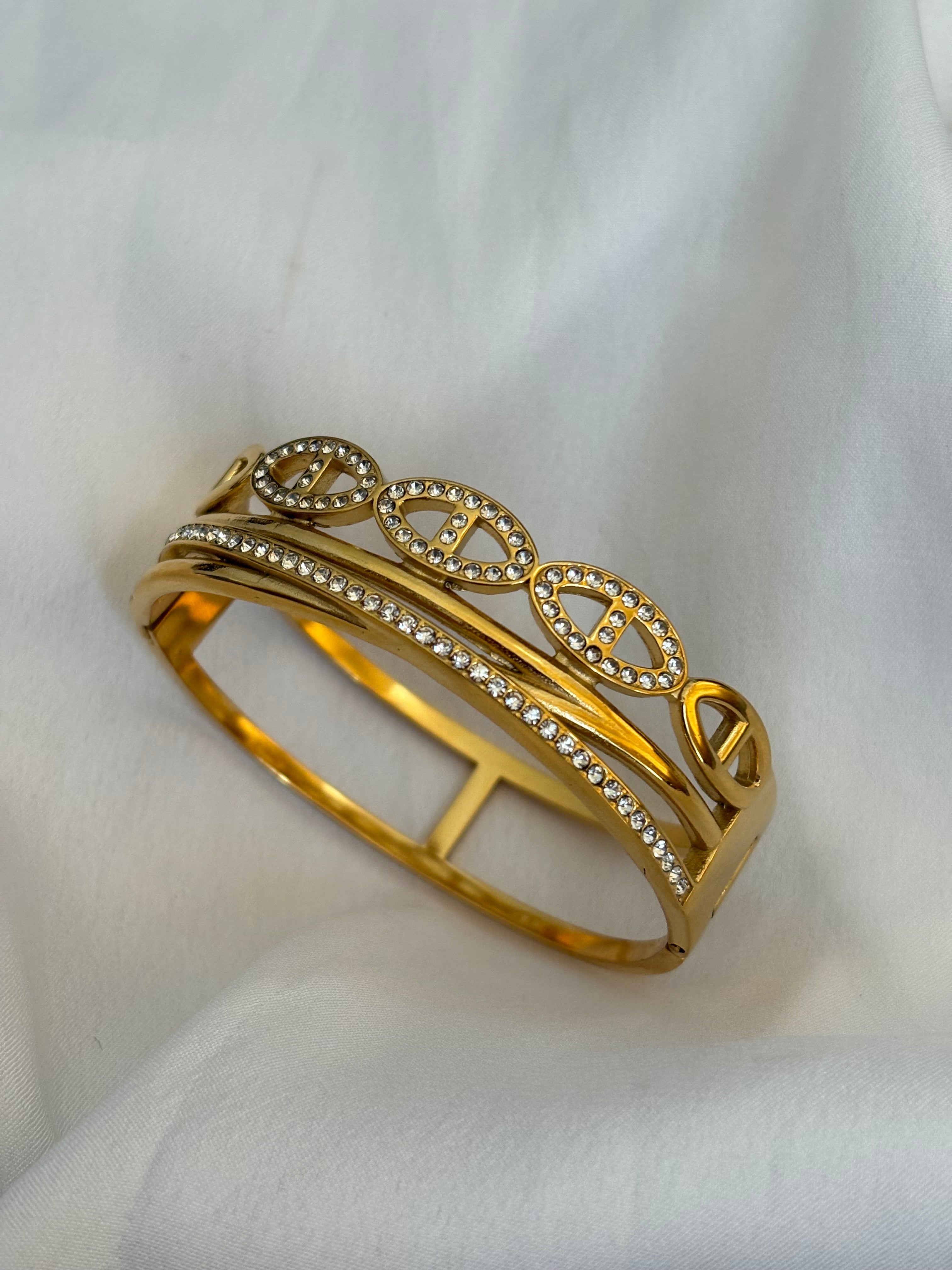 Glow bracelet