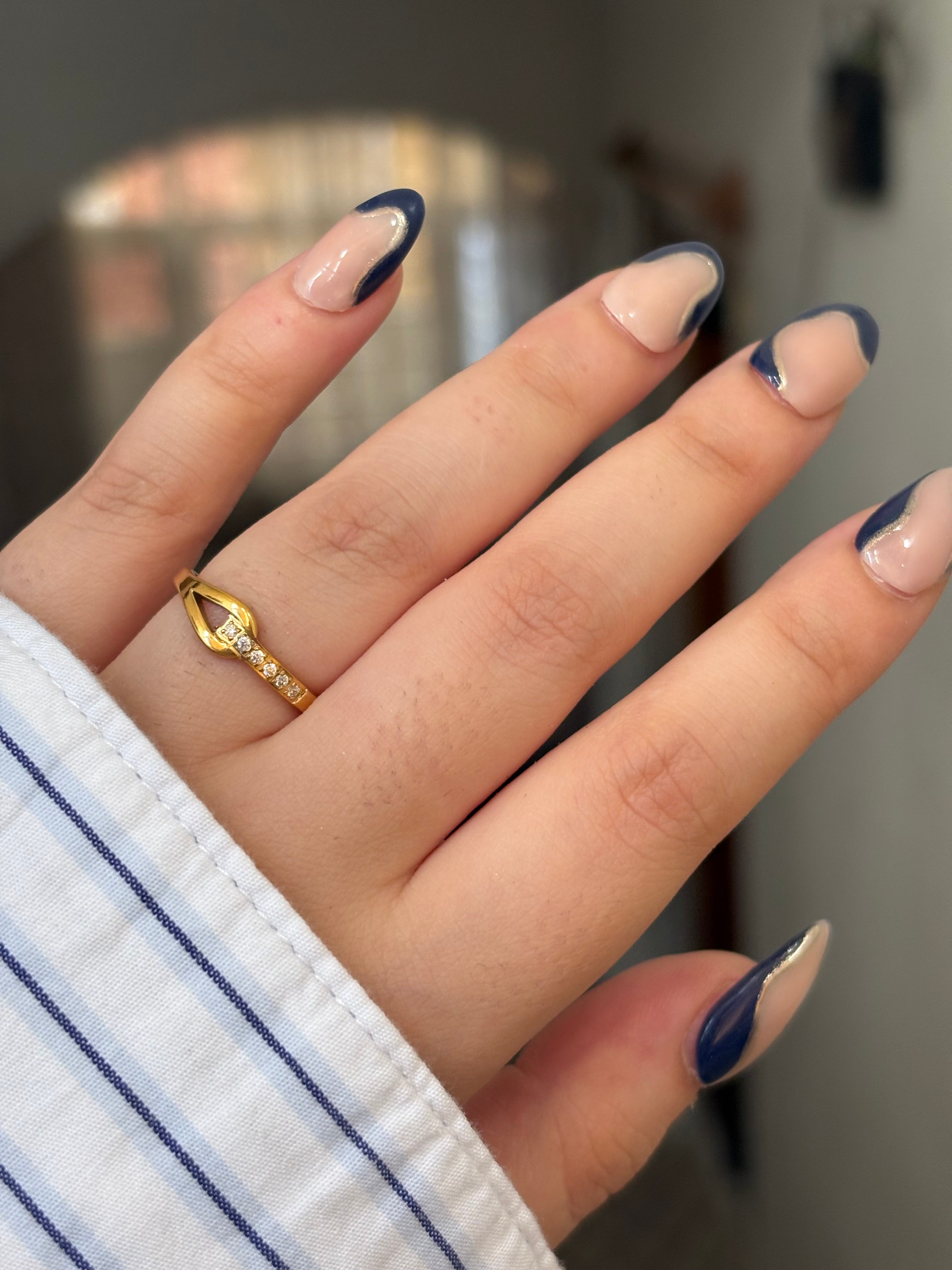 Swing ring