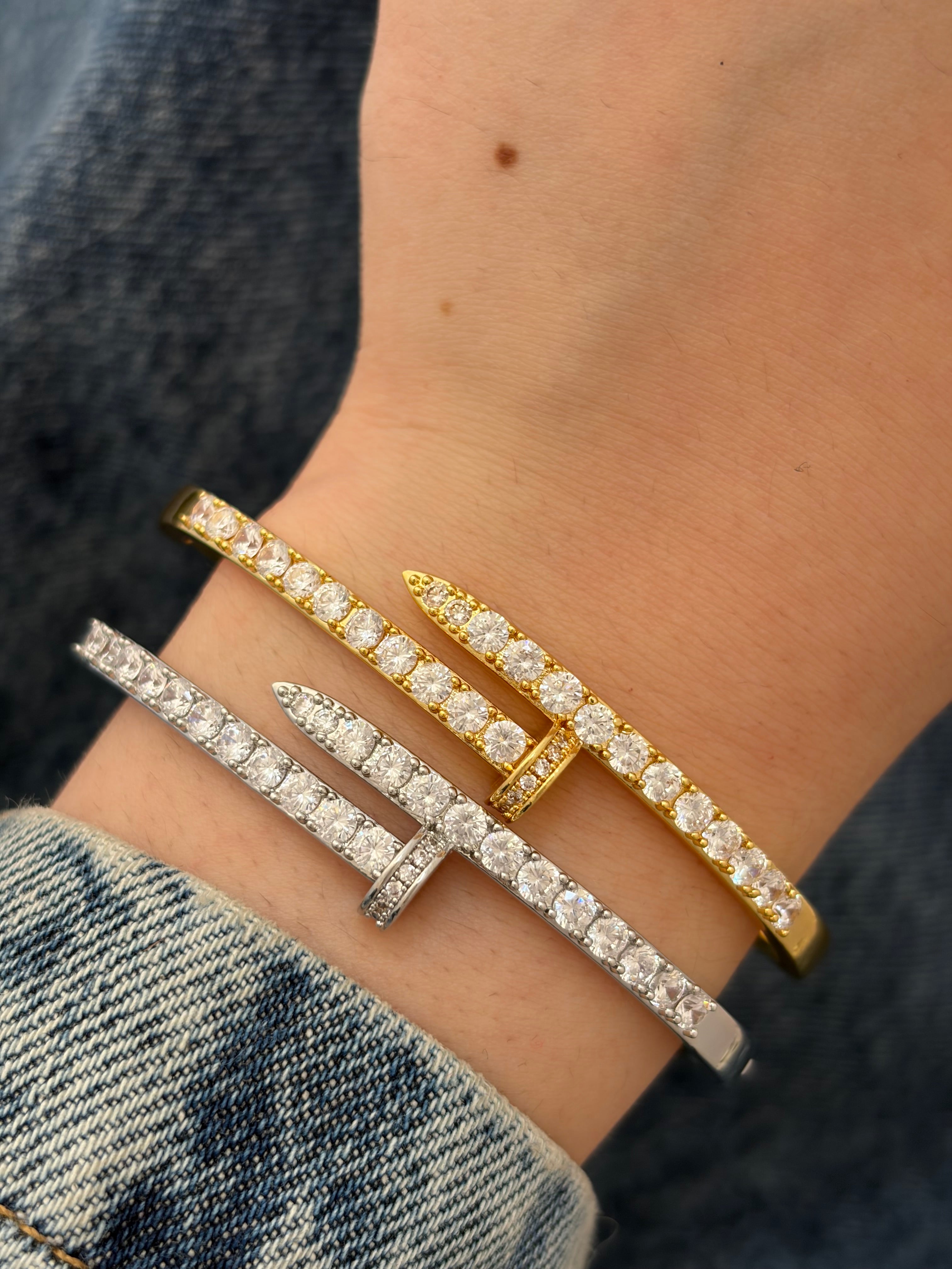 Nail luxe bracelet