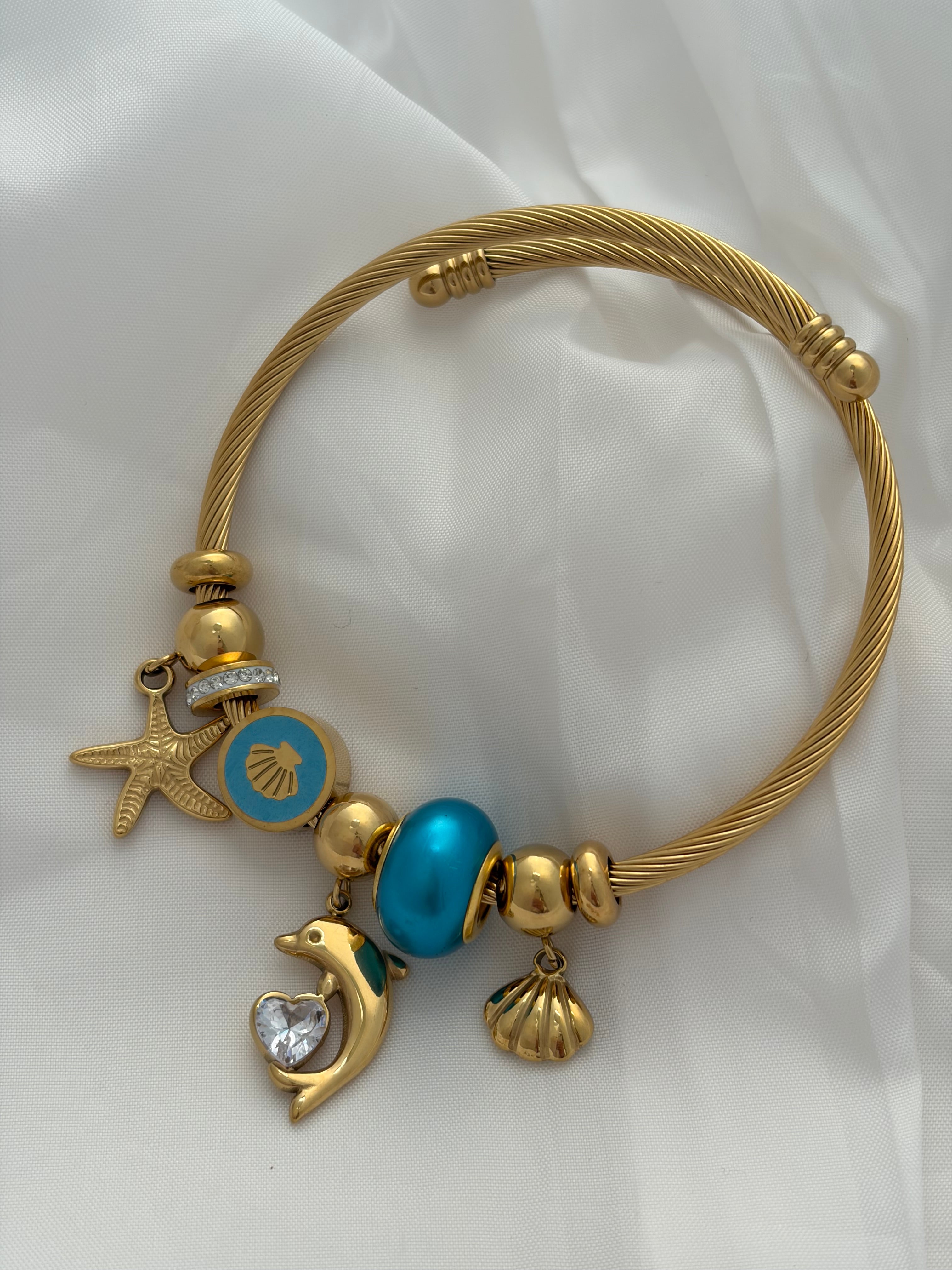 Dolphin bracelet