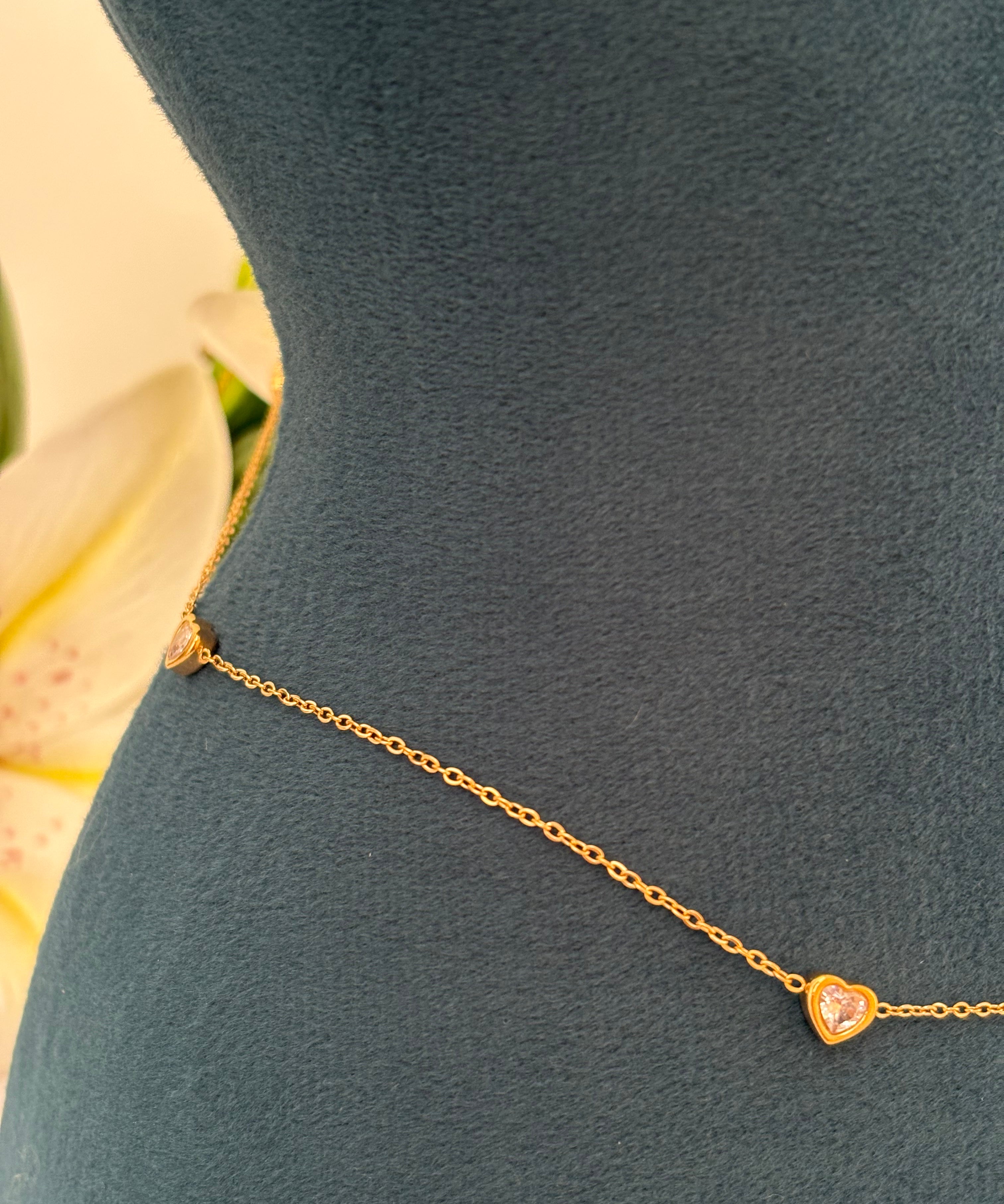 Minimal heart waistchain
