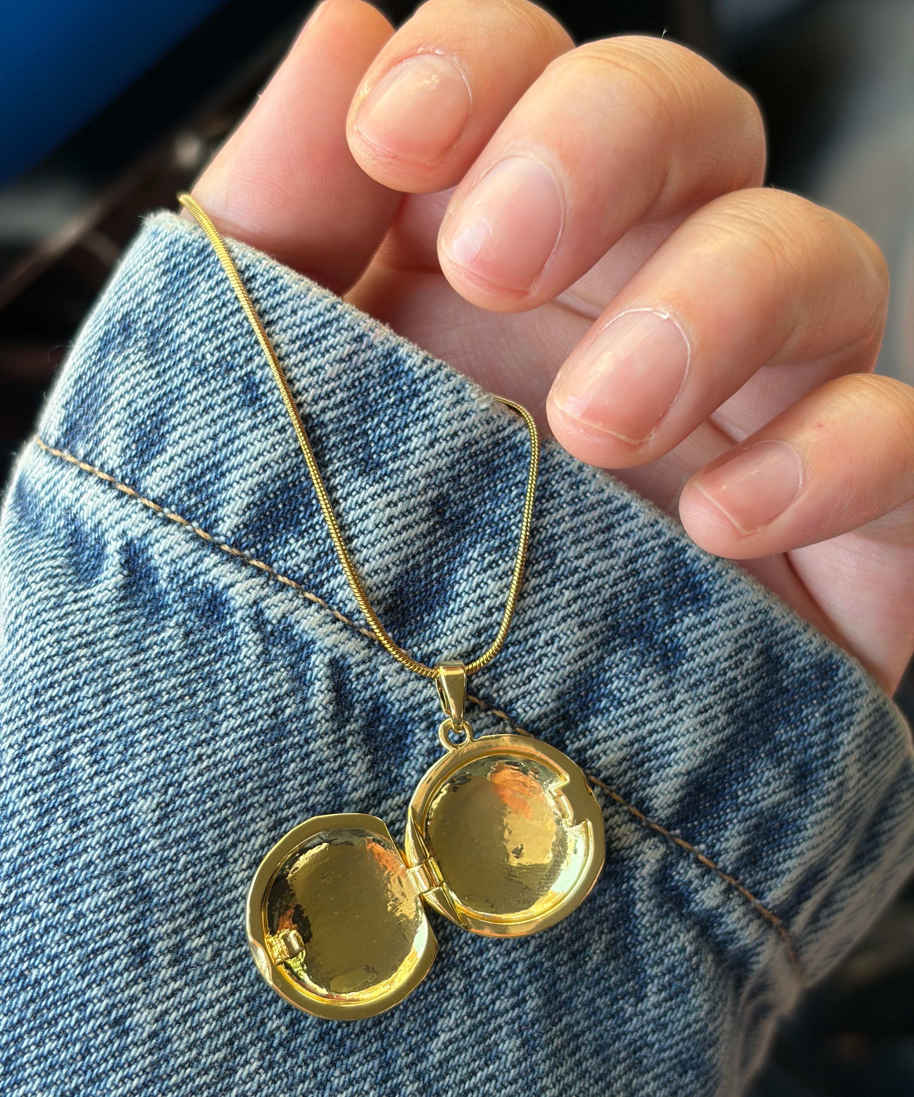 Moon necklace