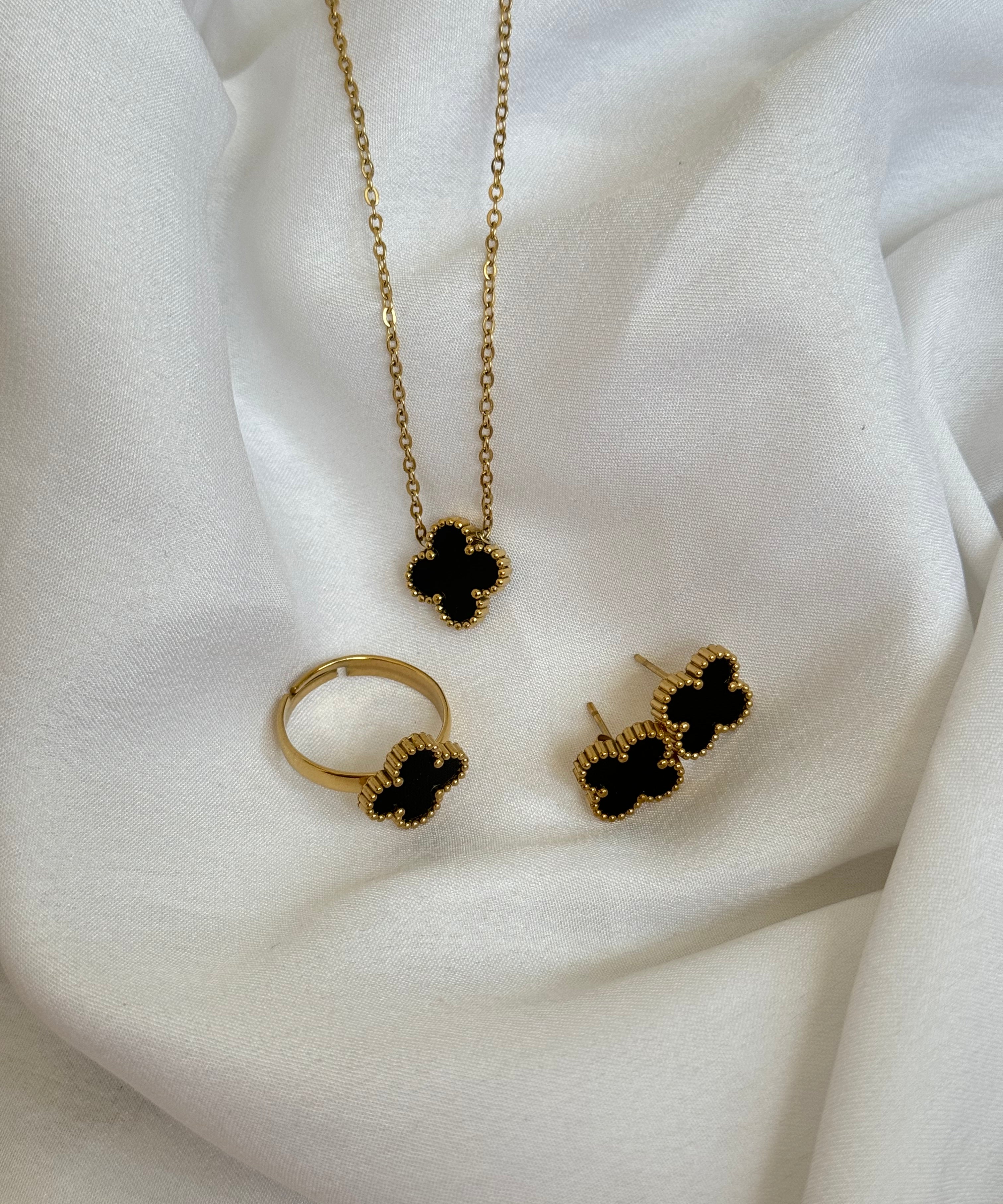 Clover set