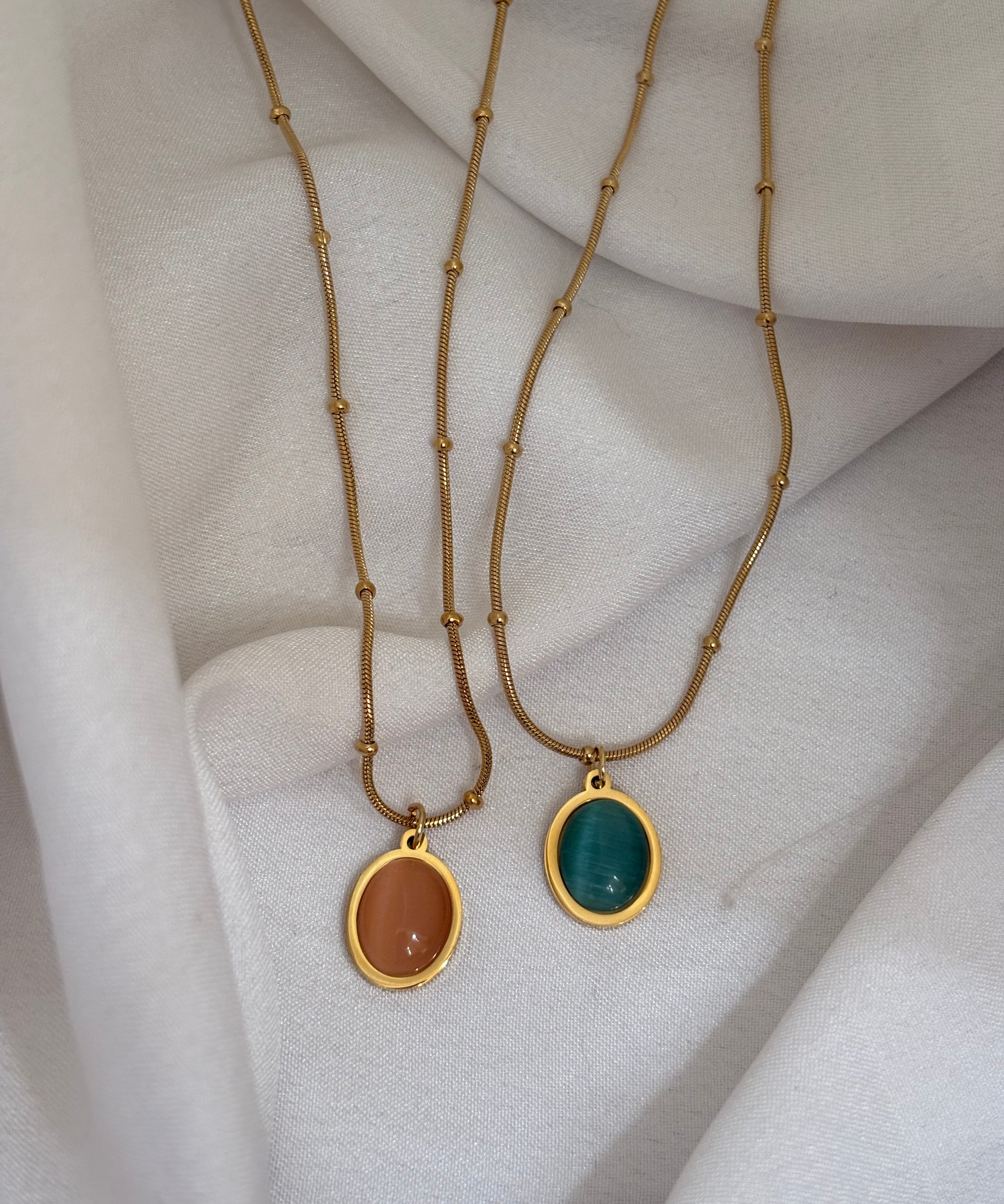 Oval necklace