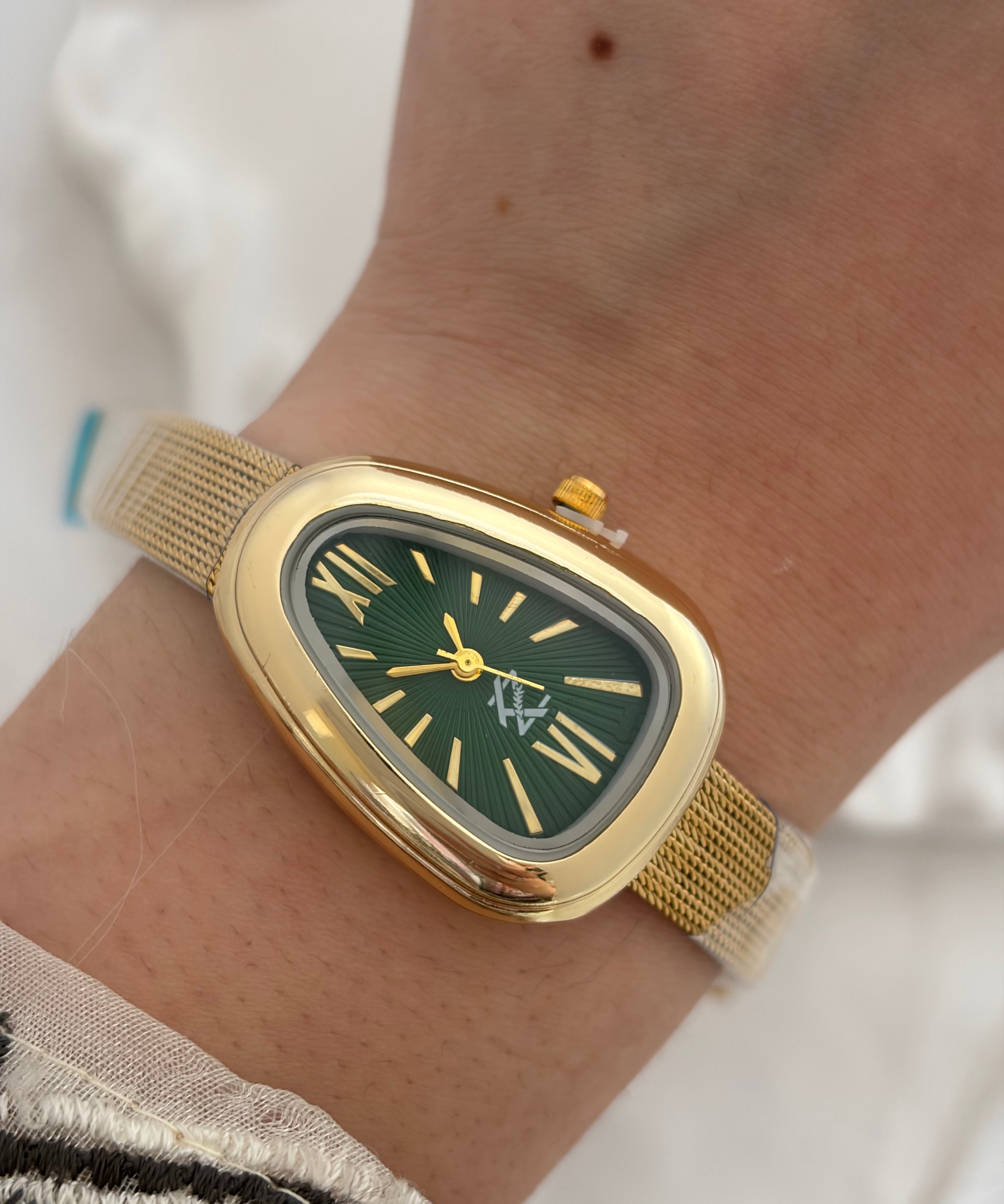 Paint watch