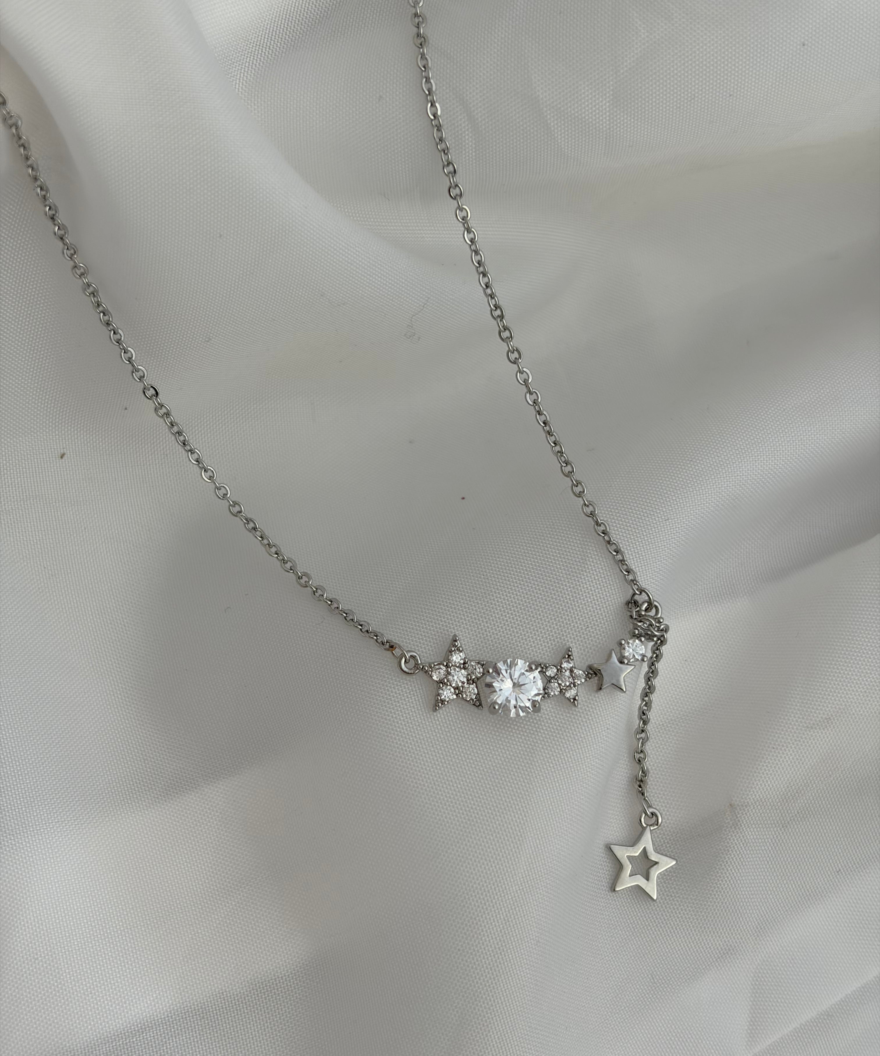 Darmish necklace