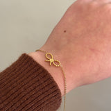 Bow bracelet
