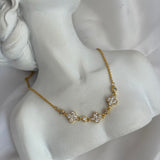 Cloves necklace