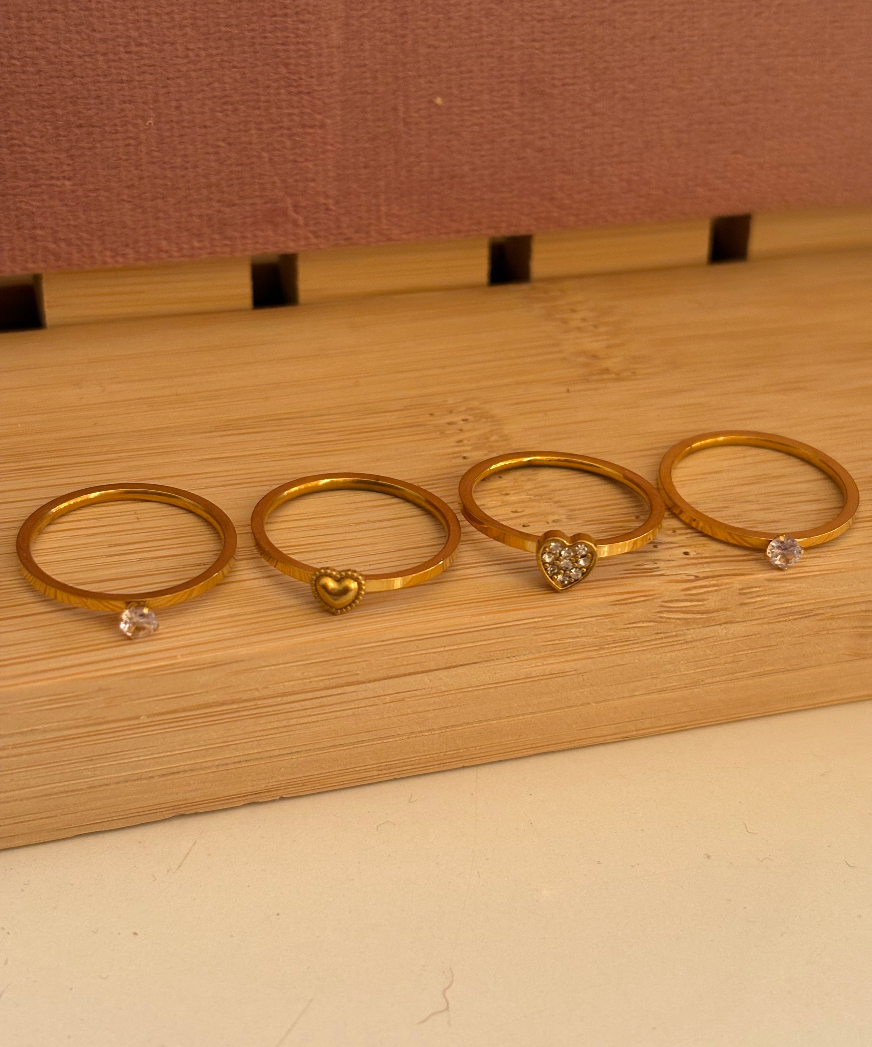 Hearts ring set