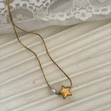 Star pearl necklace