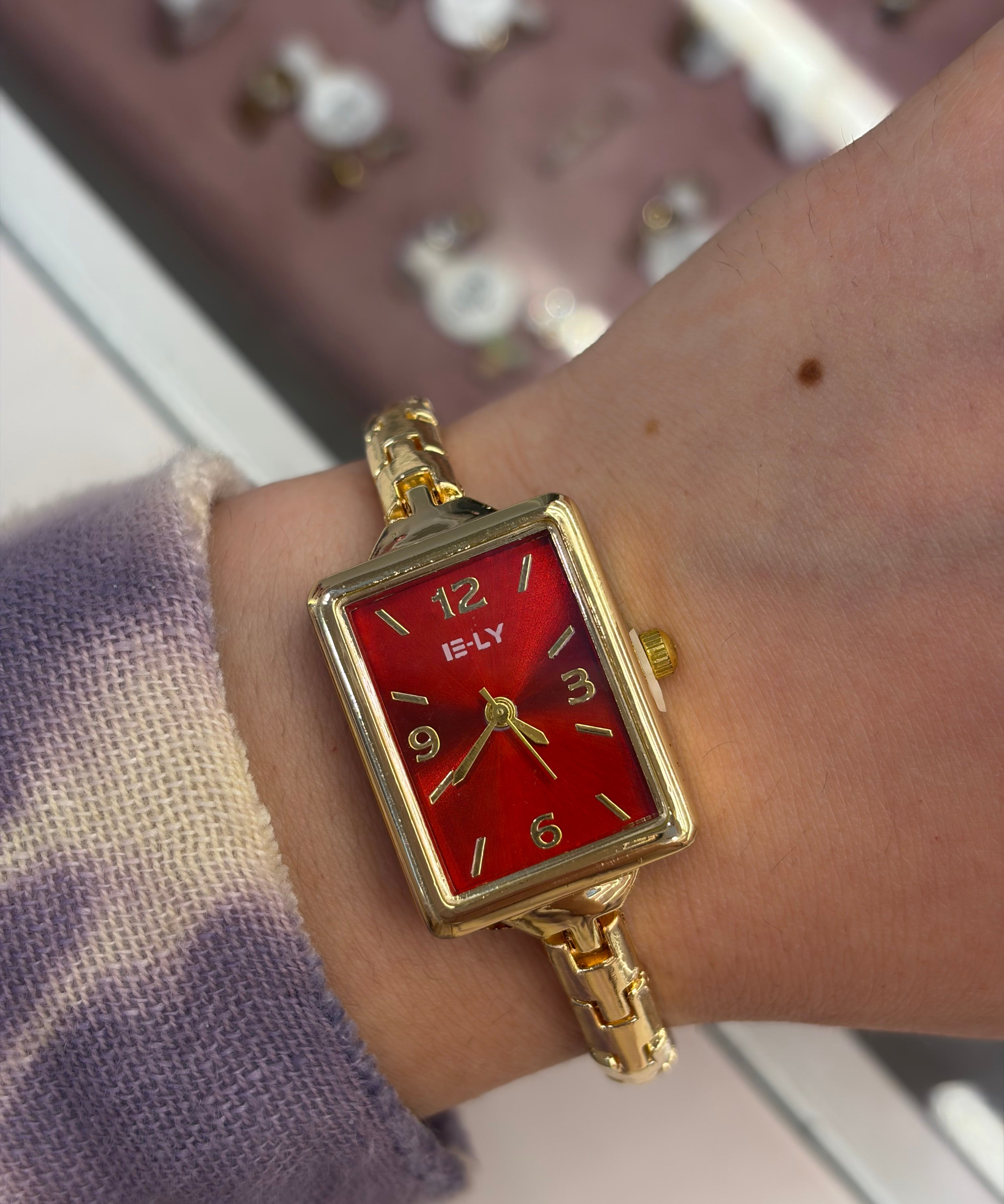 Sleek watch