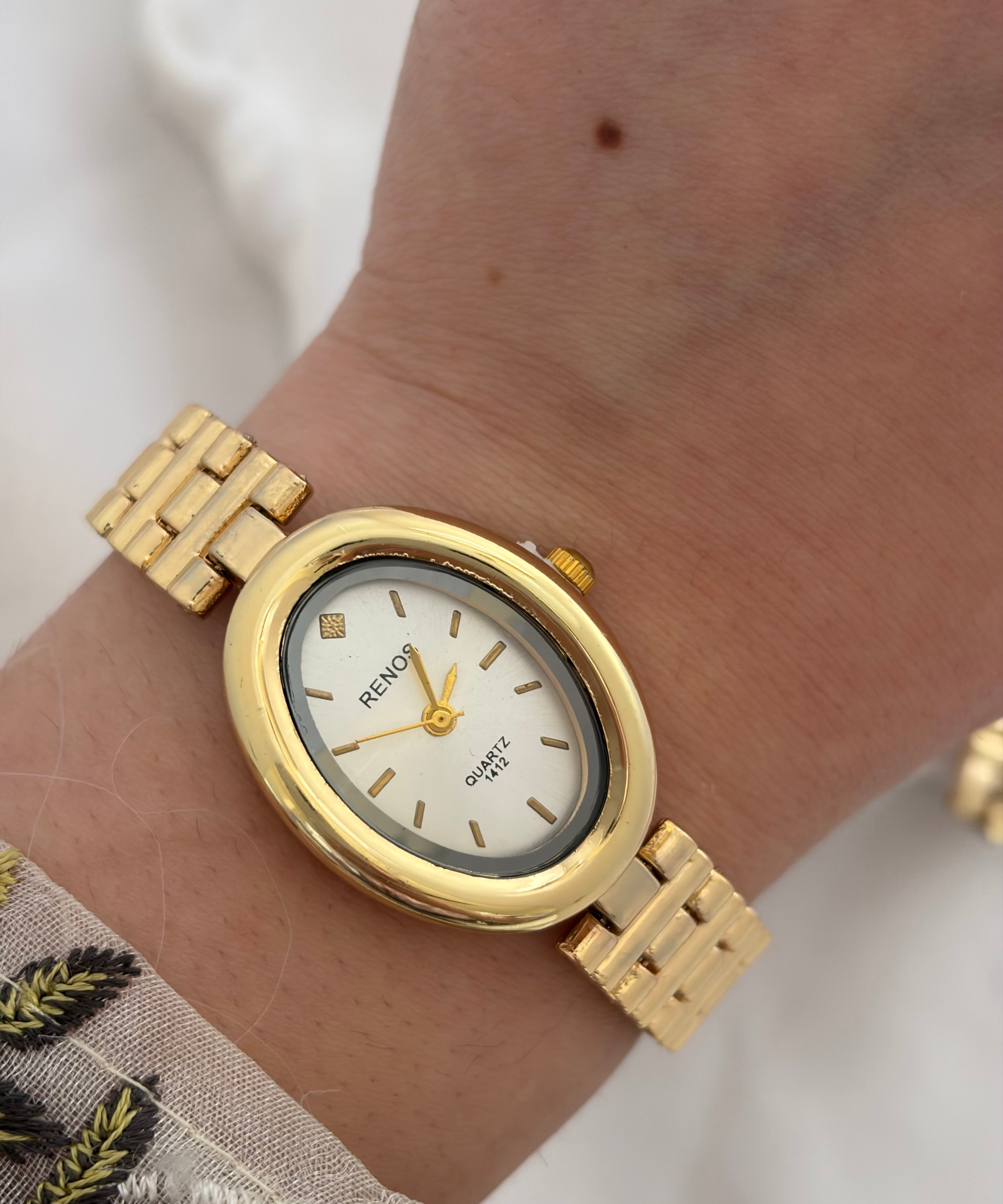 Serene watch