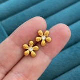 Daisy stud (ball back)