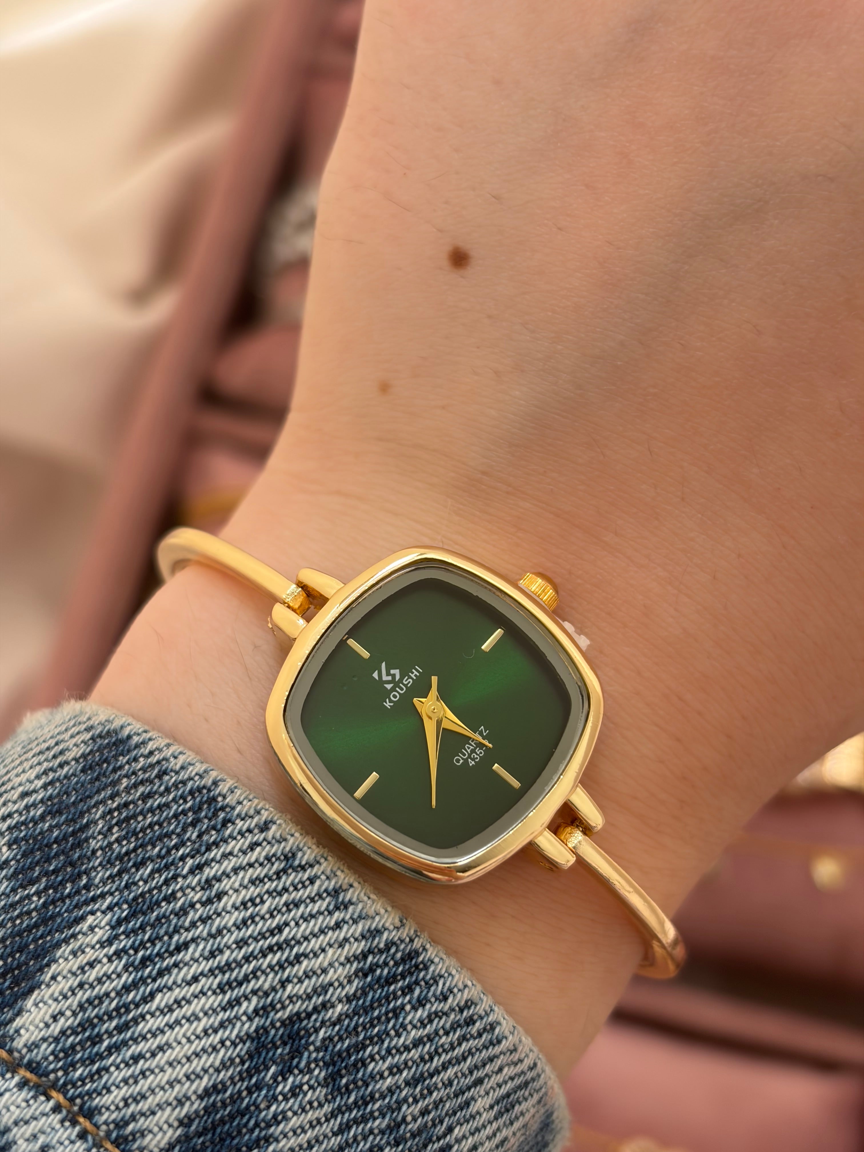 Sleek watch