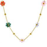 Daisy necklace