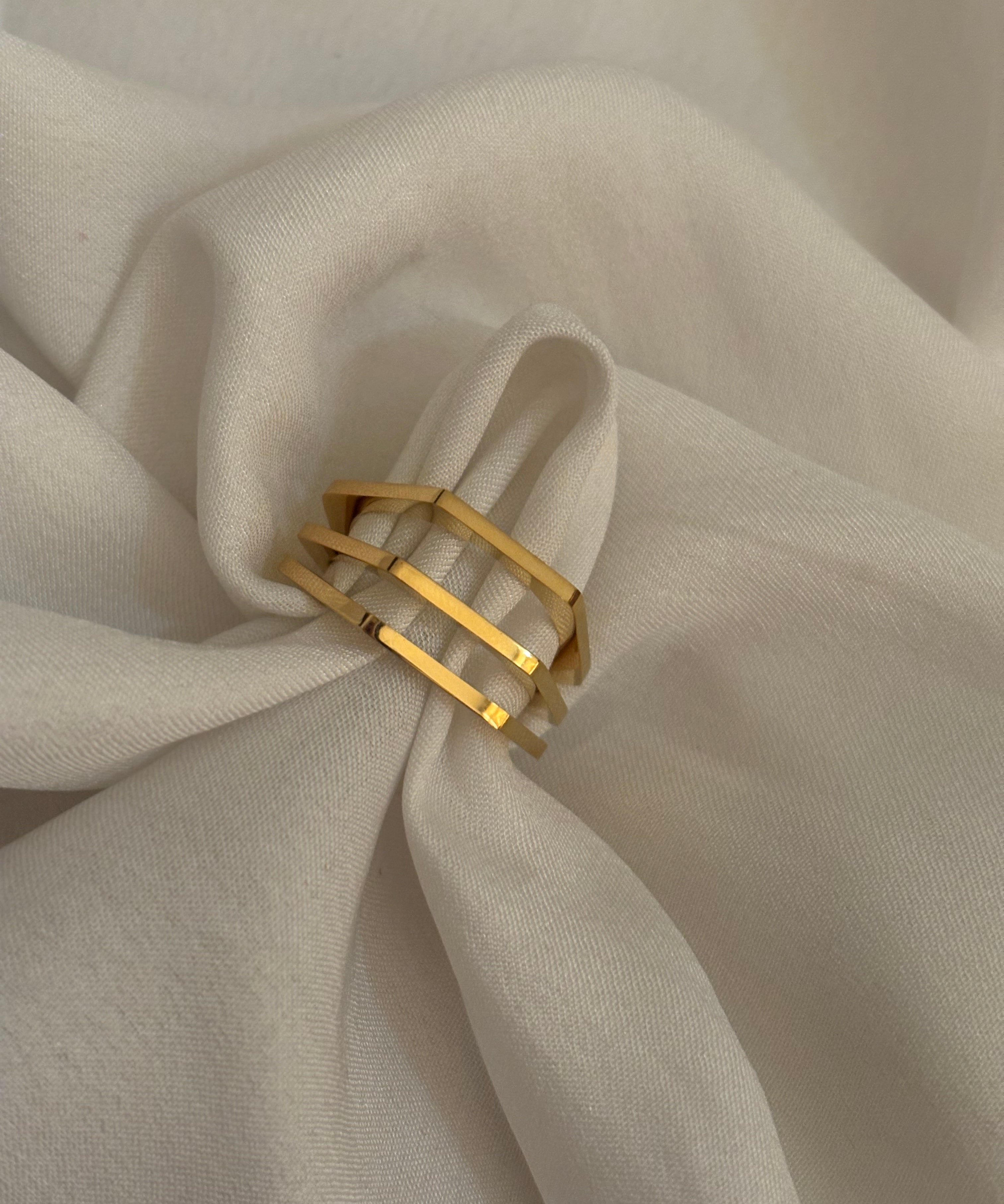 Aura ring