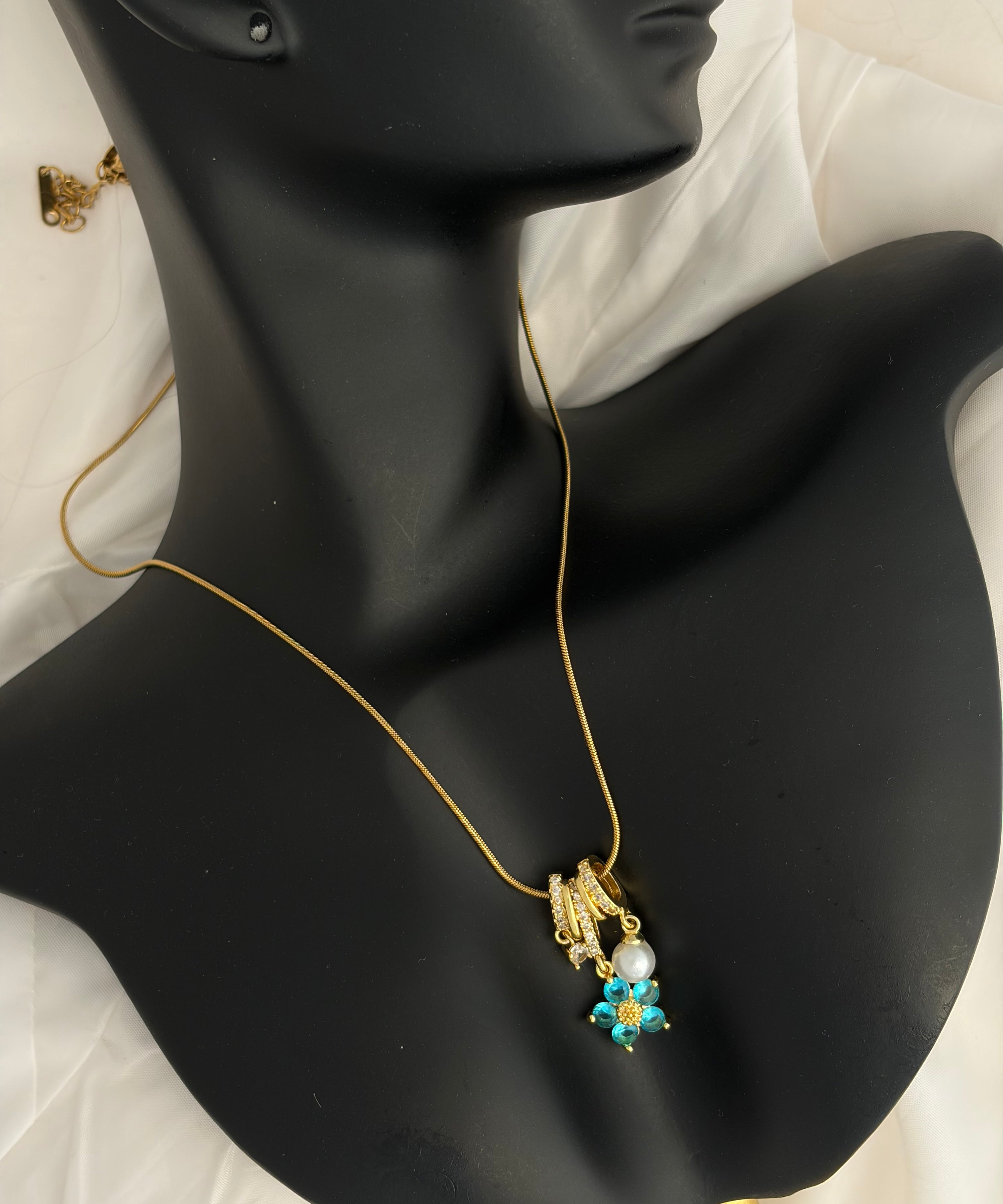 Floral charm necklace