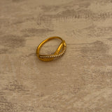 Sutty ring