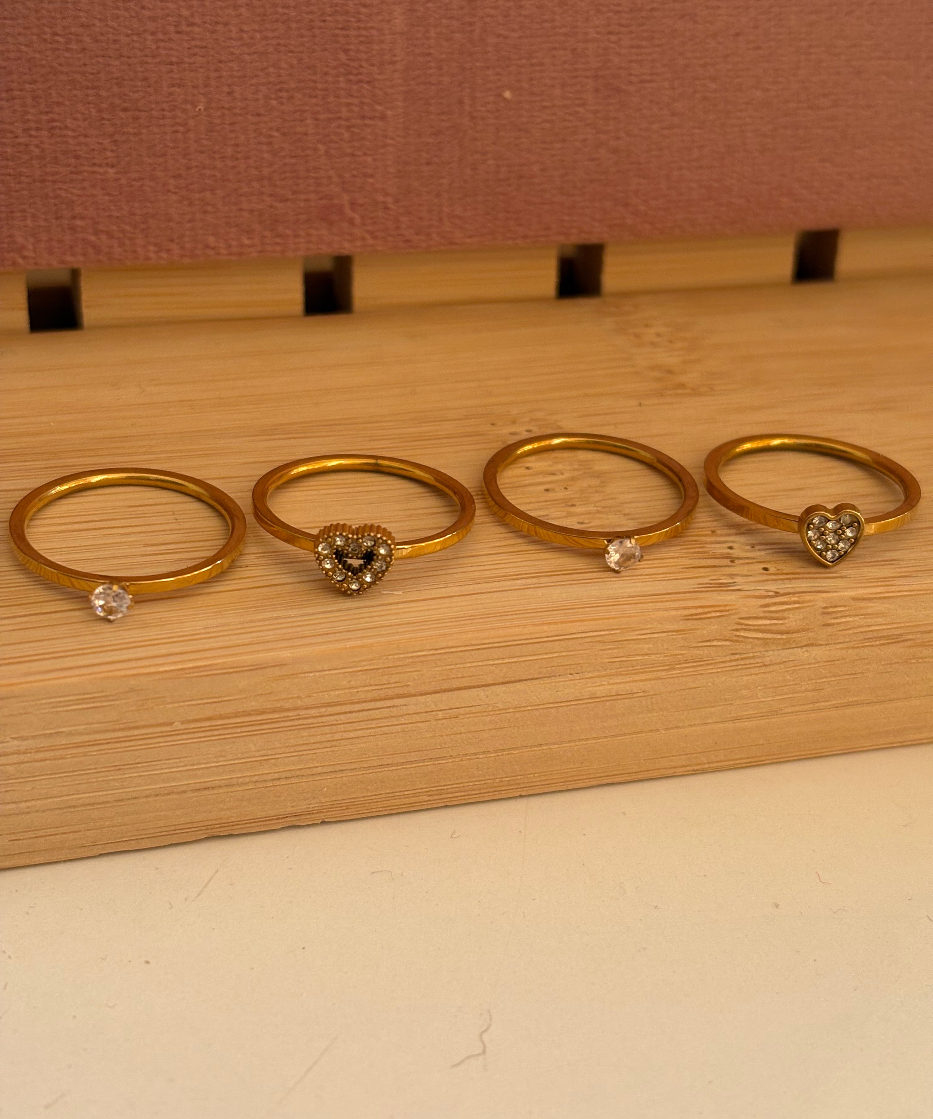 Hearts ring set
