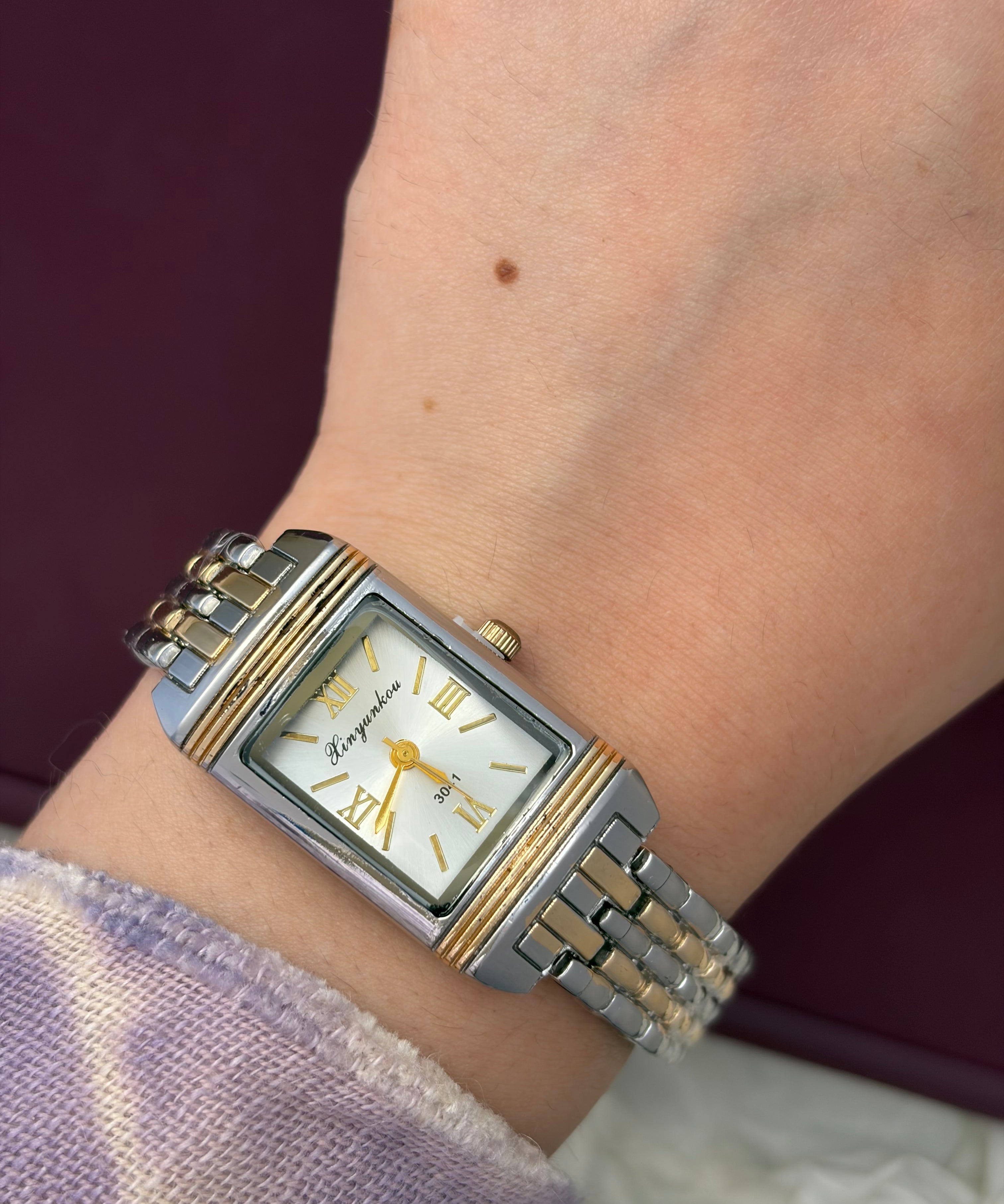 Dual tone watch