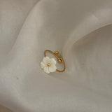 Soft girl ring