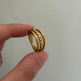 Dotted ring