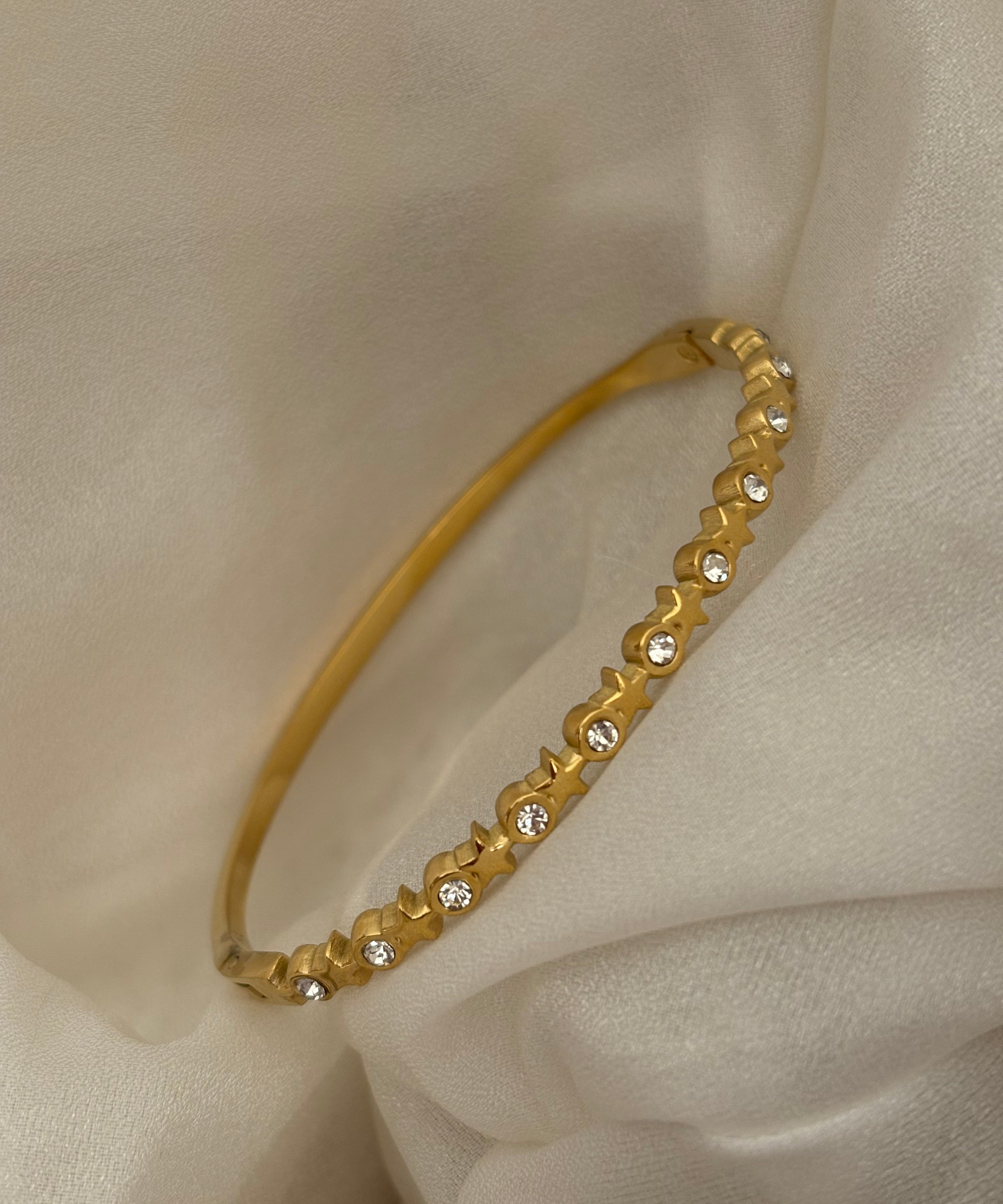 Star bracelet