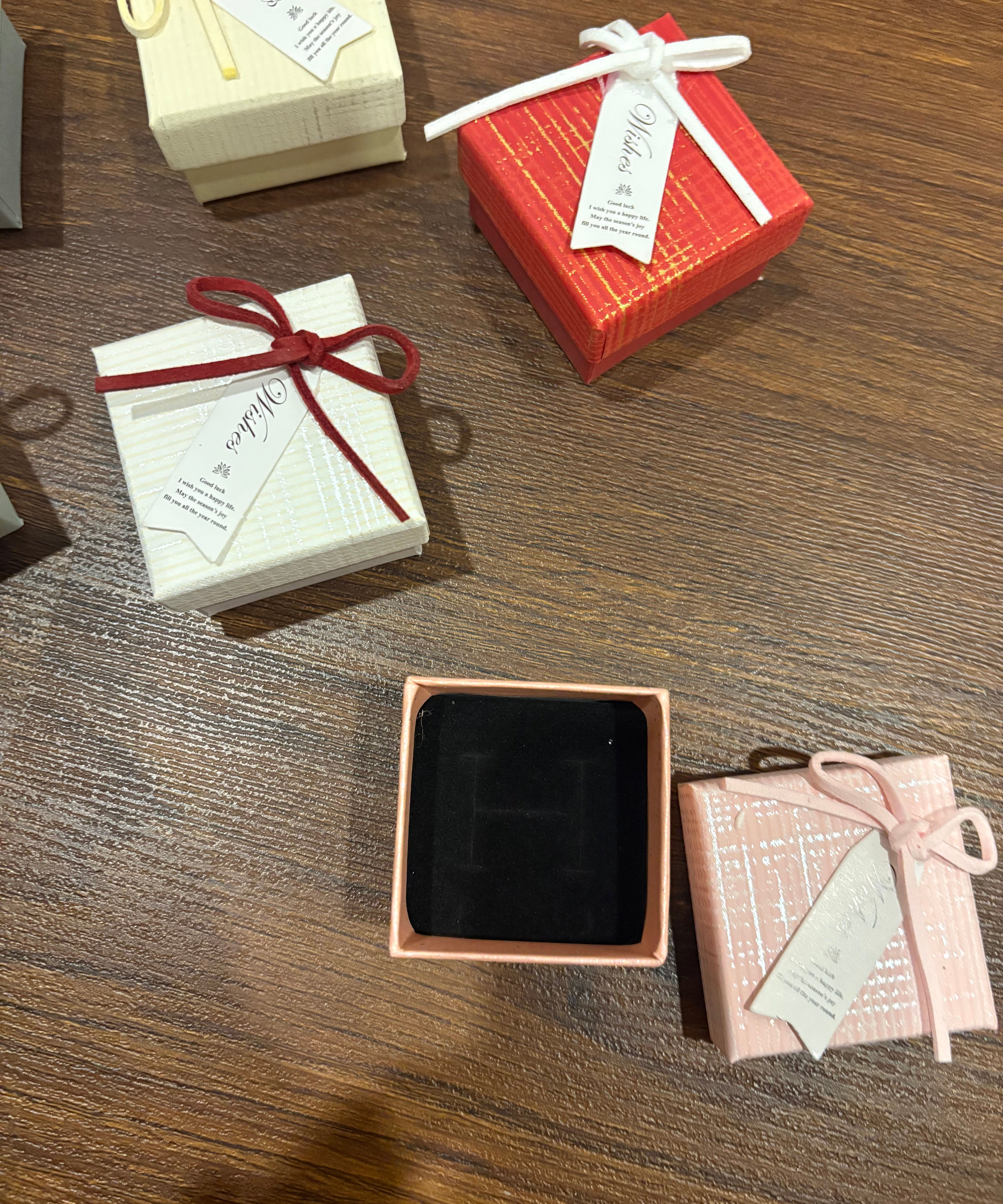 Ring box
