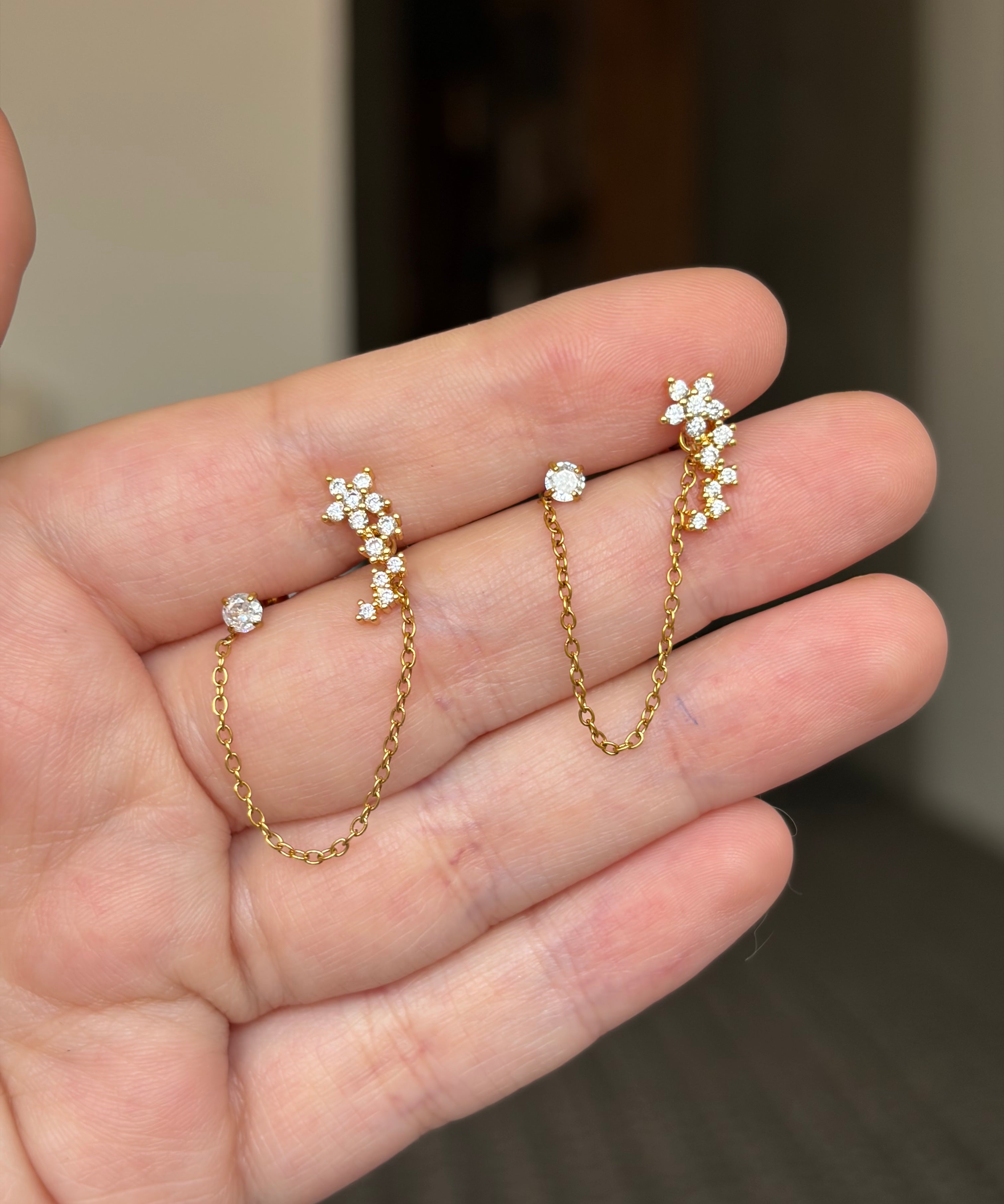 Floral chain earring (ball back)
