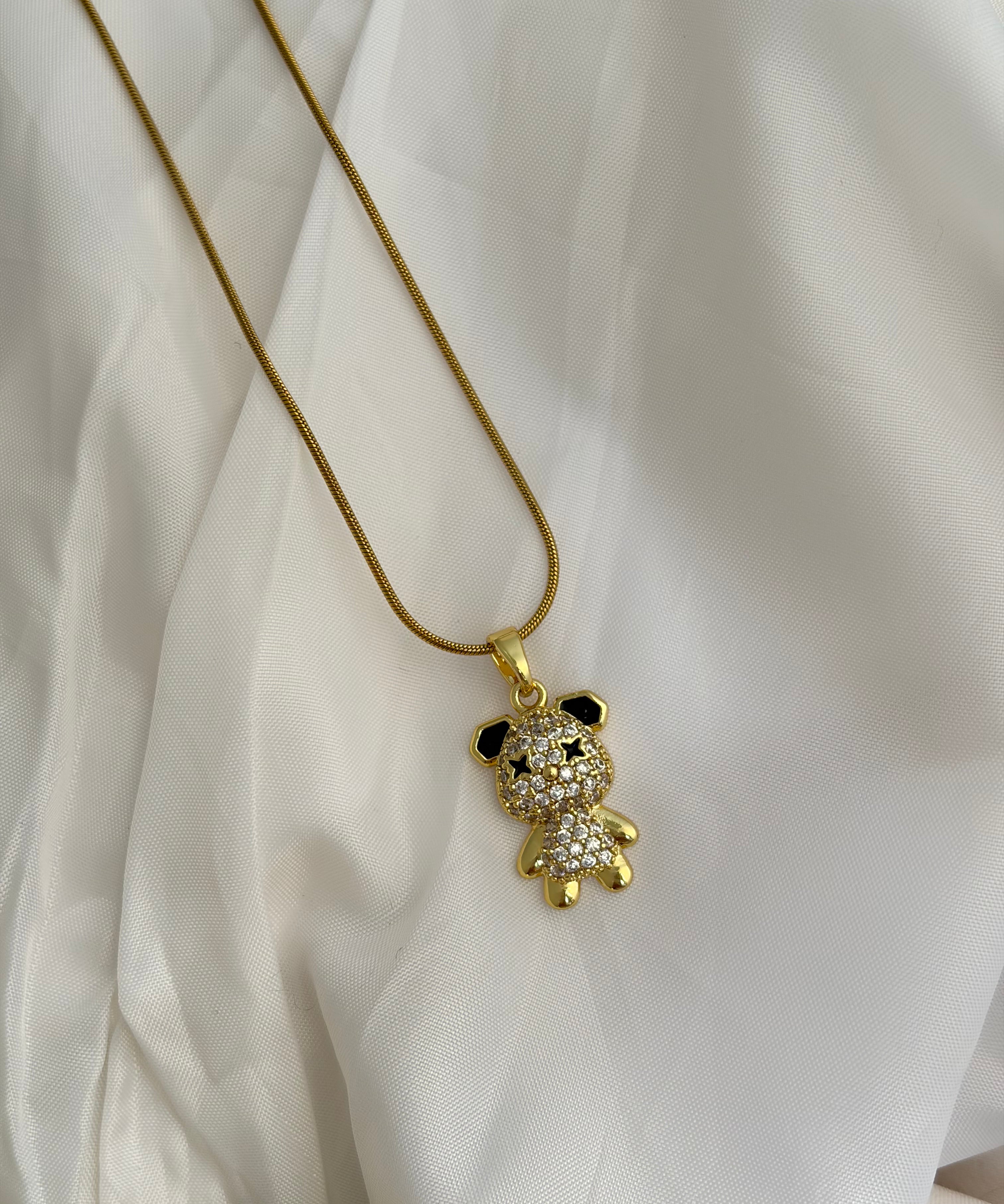 Play necklace