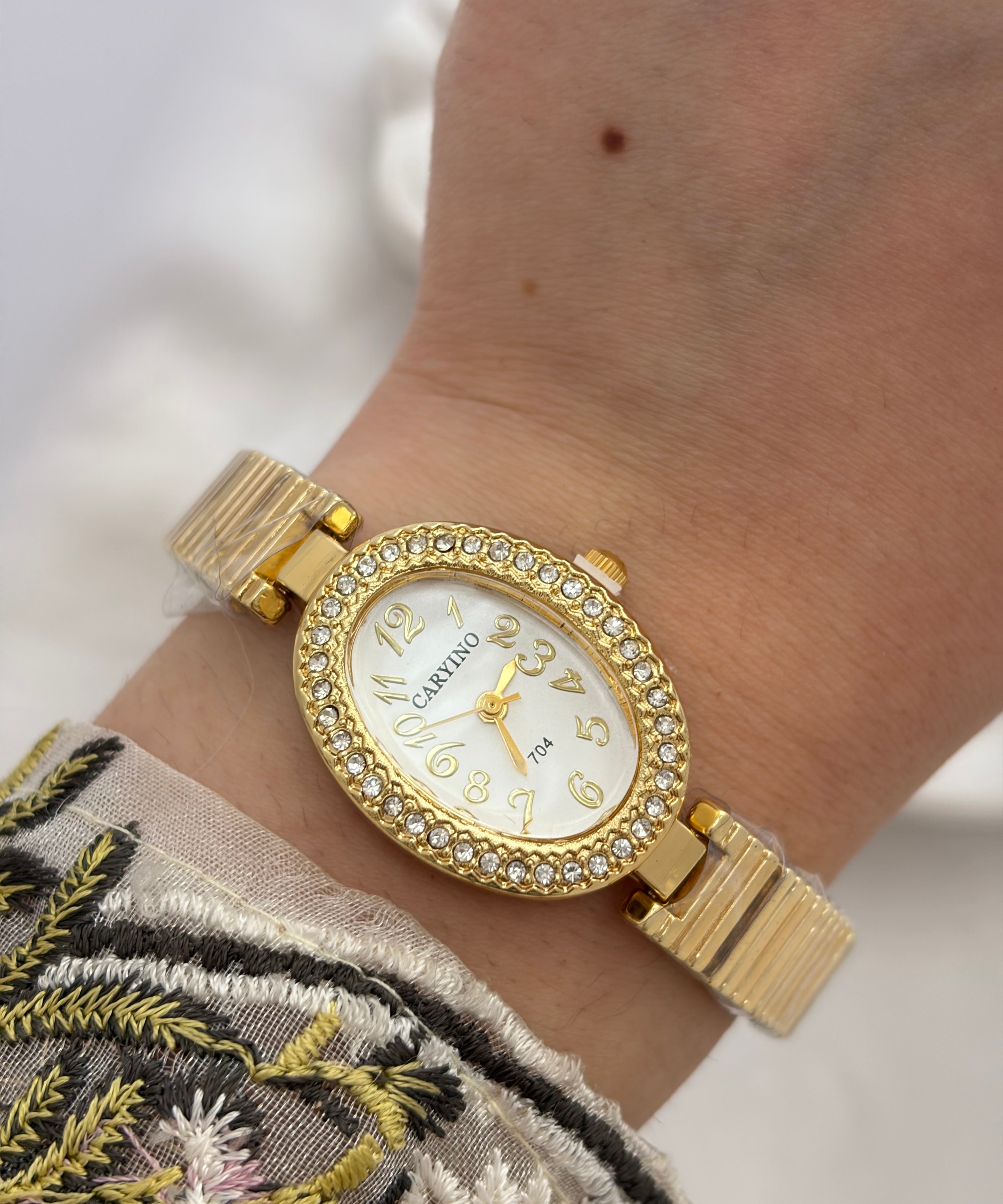 Glam watch