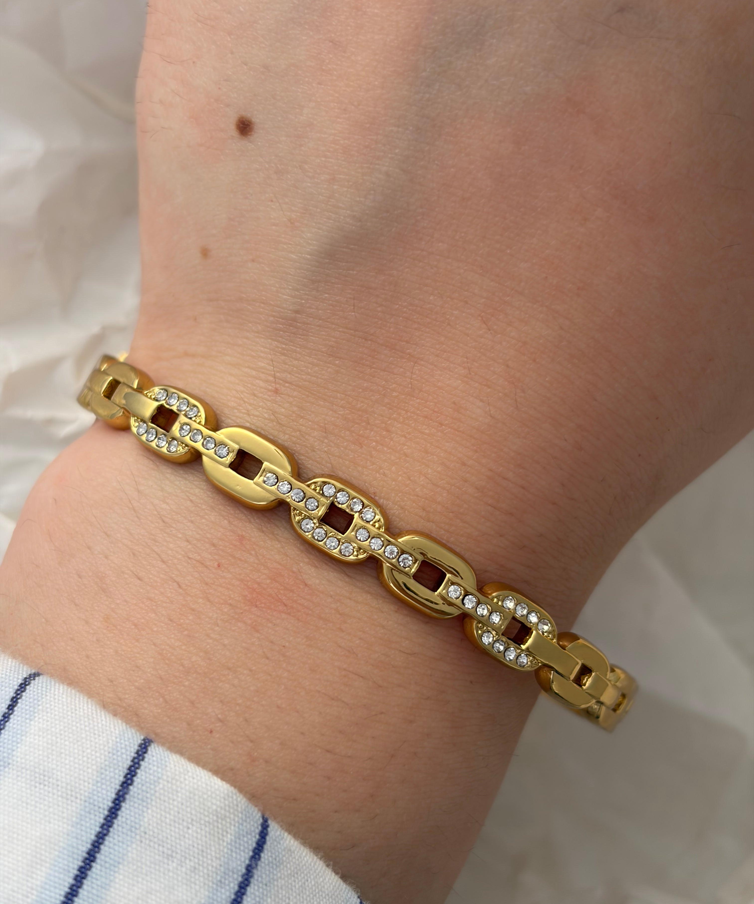 Clink bracelet