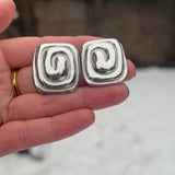 Swirl square earring