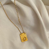 Core necklace
