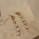 Dangler earring
