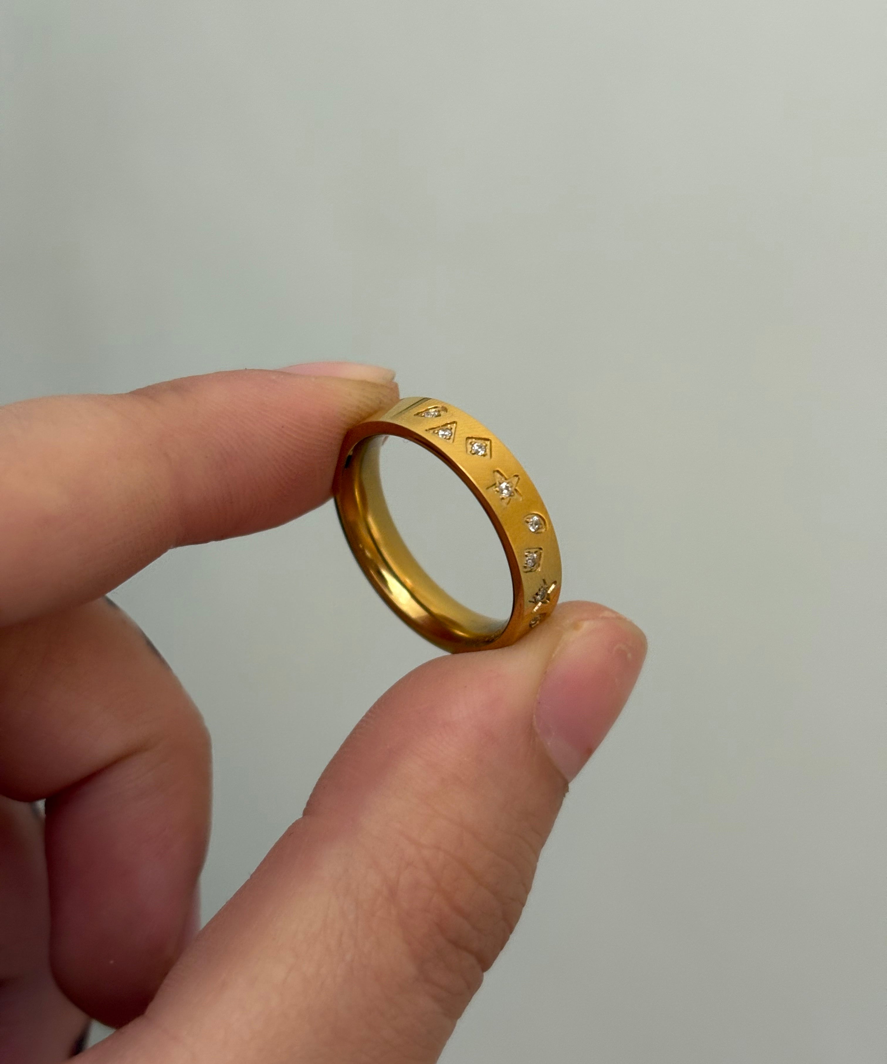 Space ring