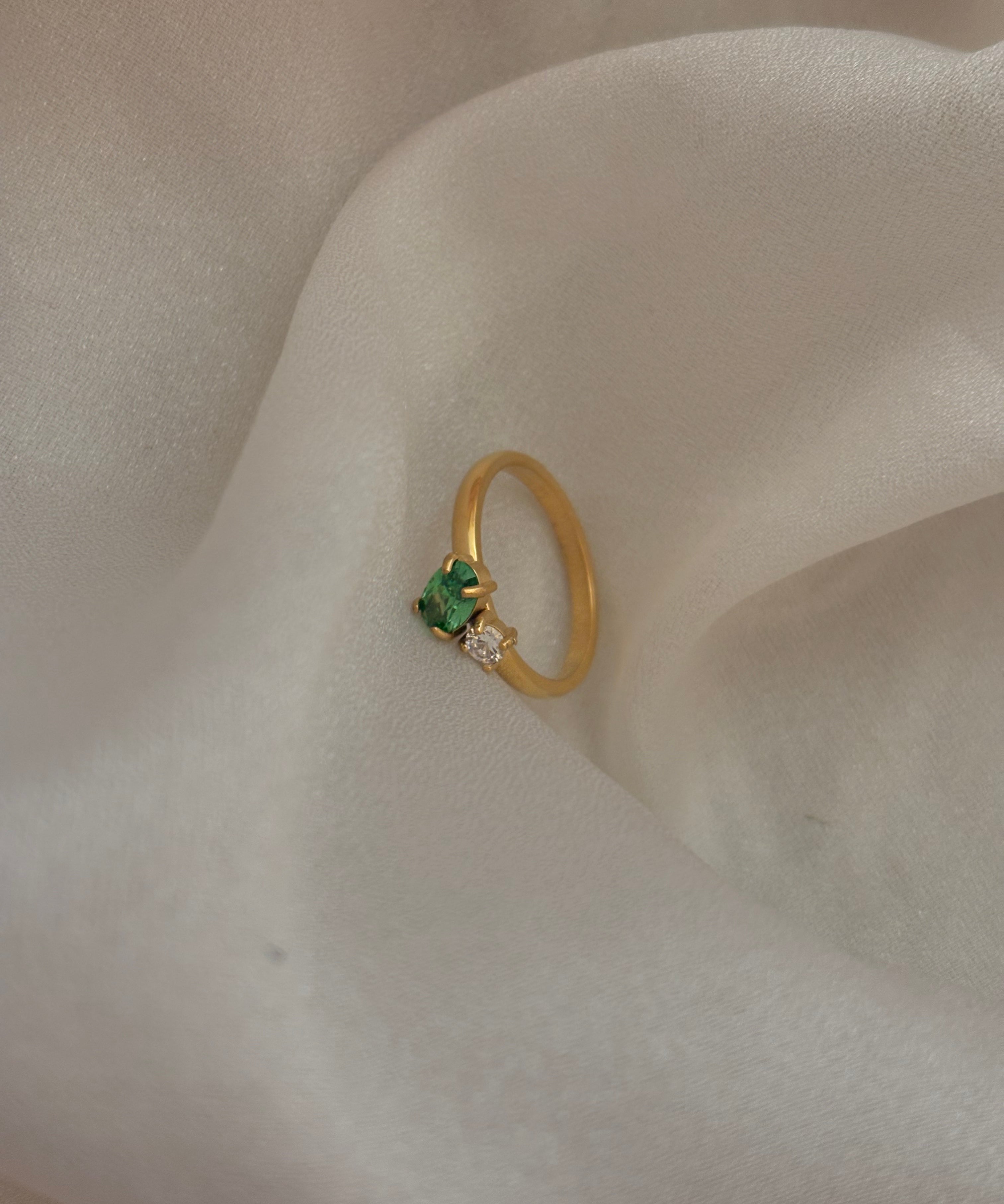Moi ring