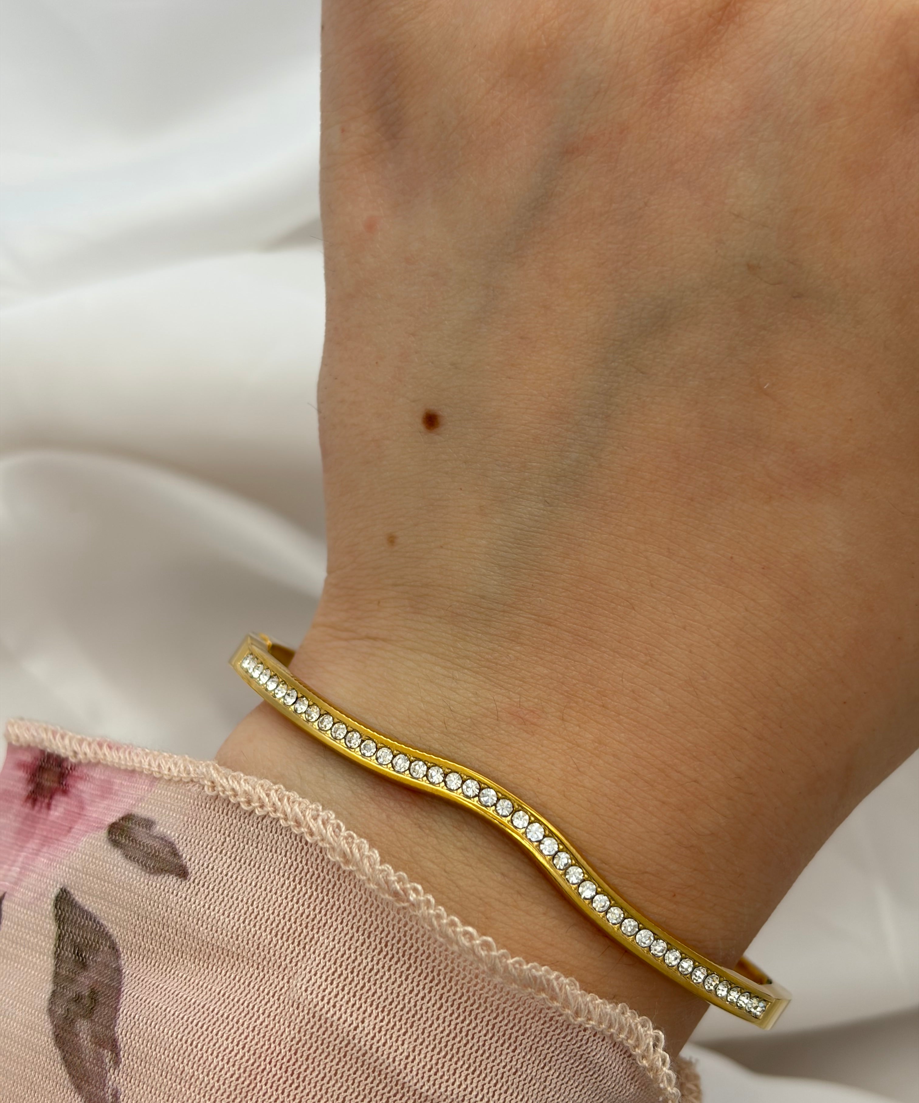 Seesh bracelet