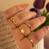 Infinity ring set