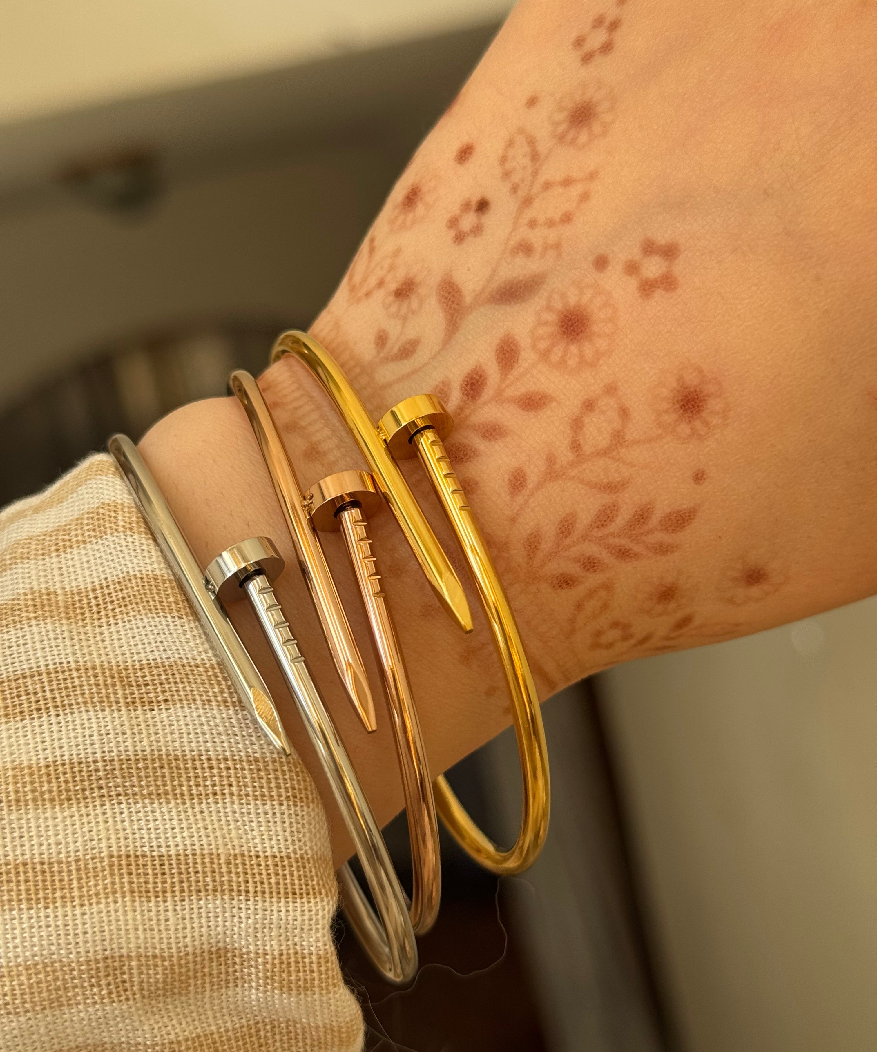 Nail bracelet (4mm)