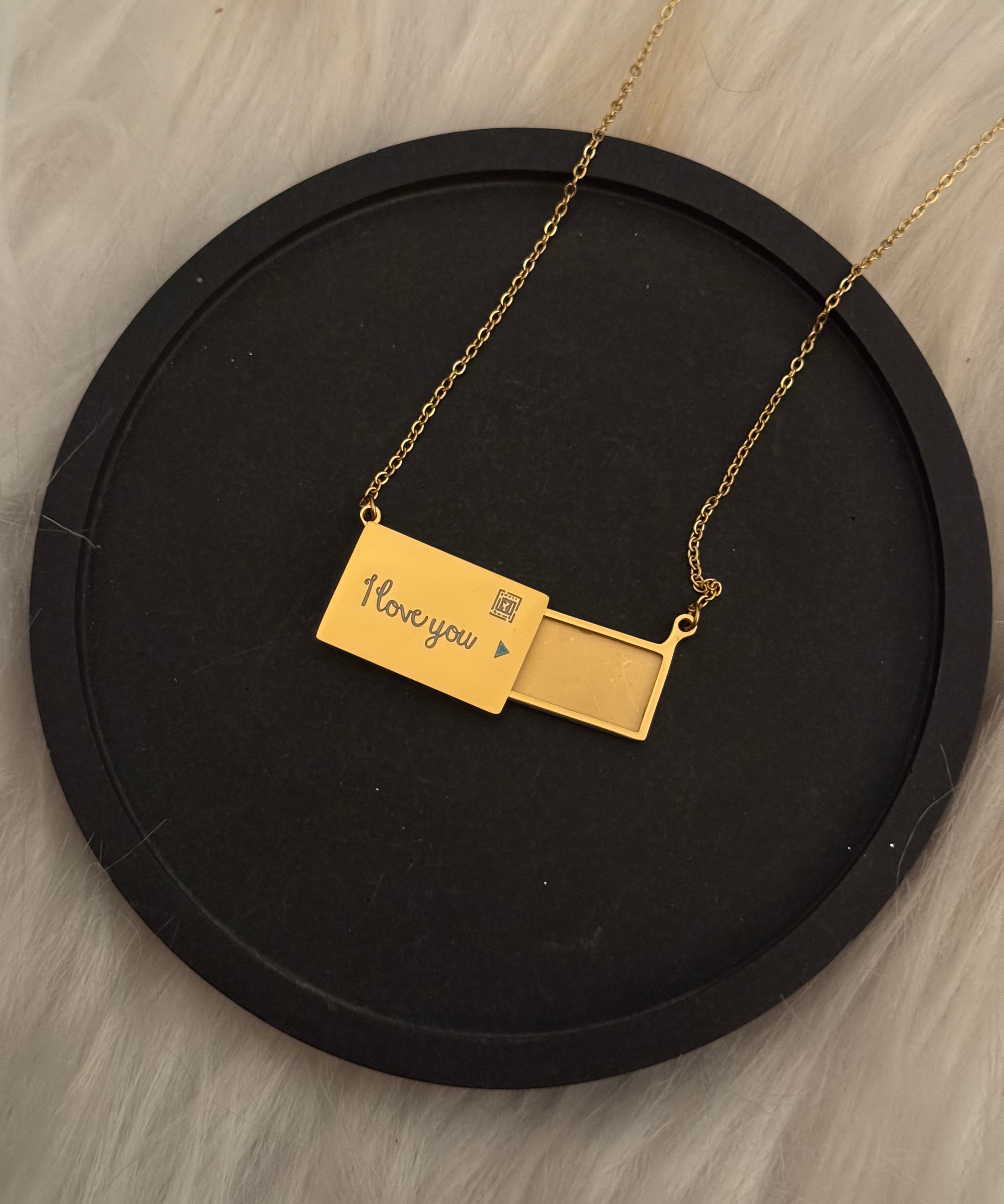 Love you necklace