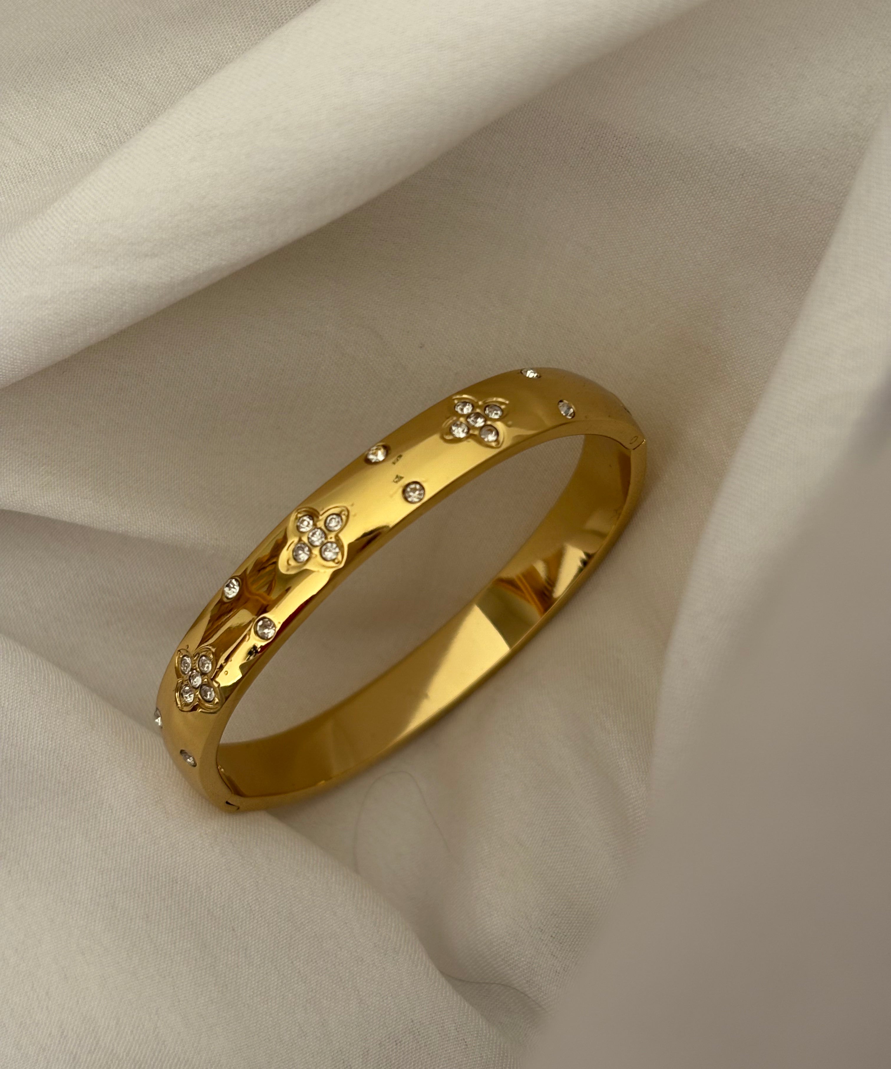 Diva bracelet (baby size)