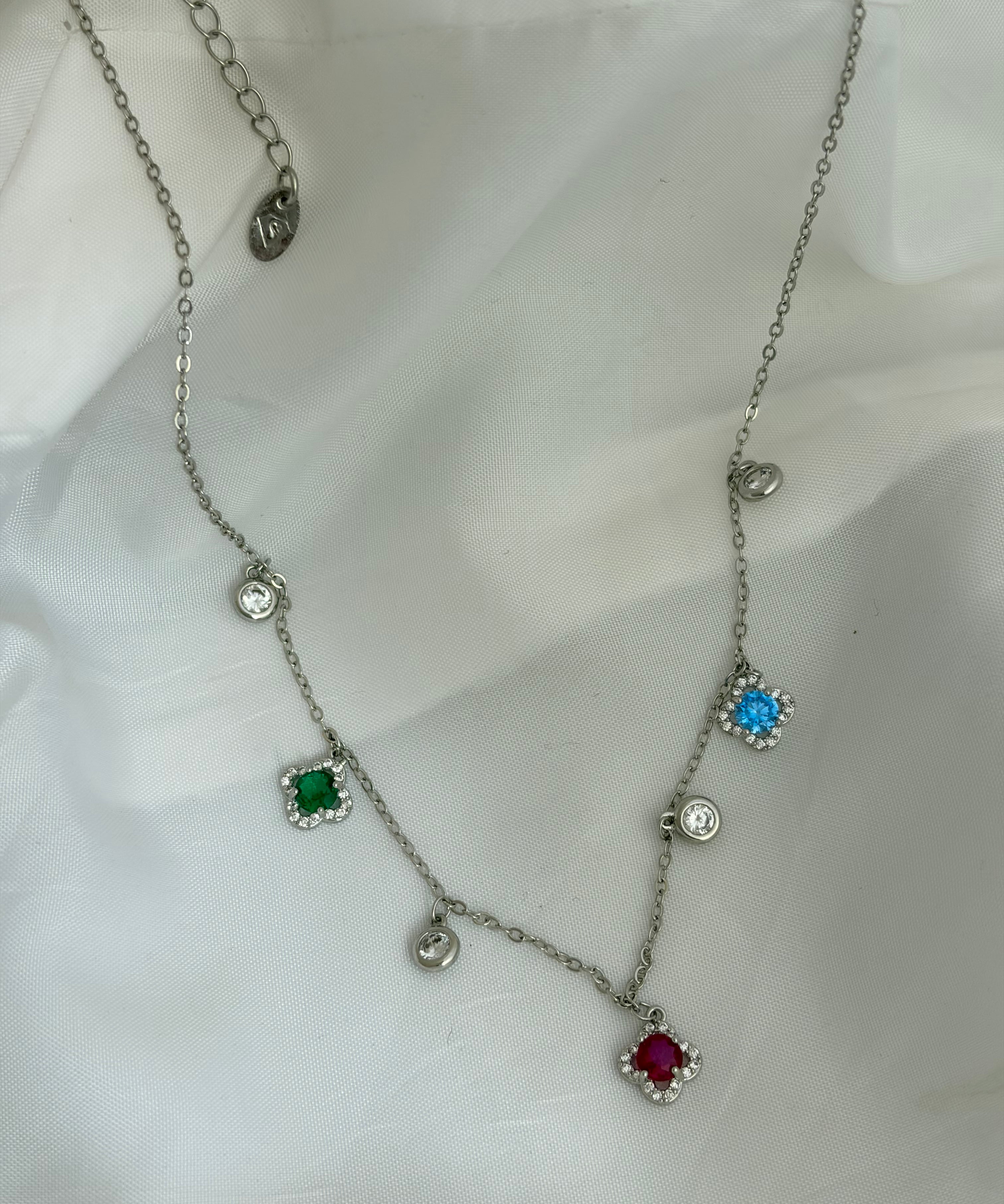 Persp necklace