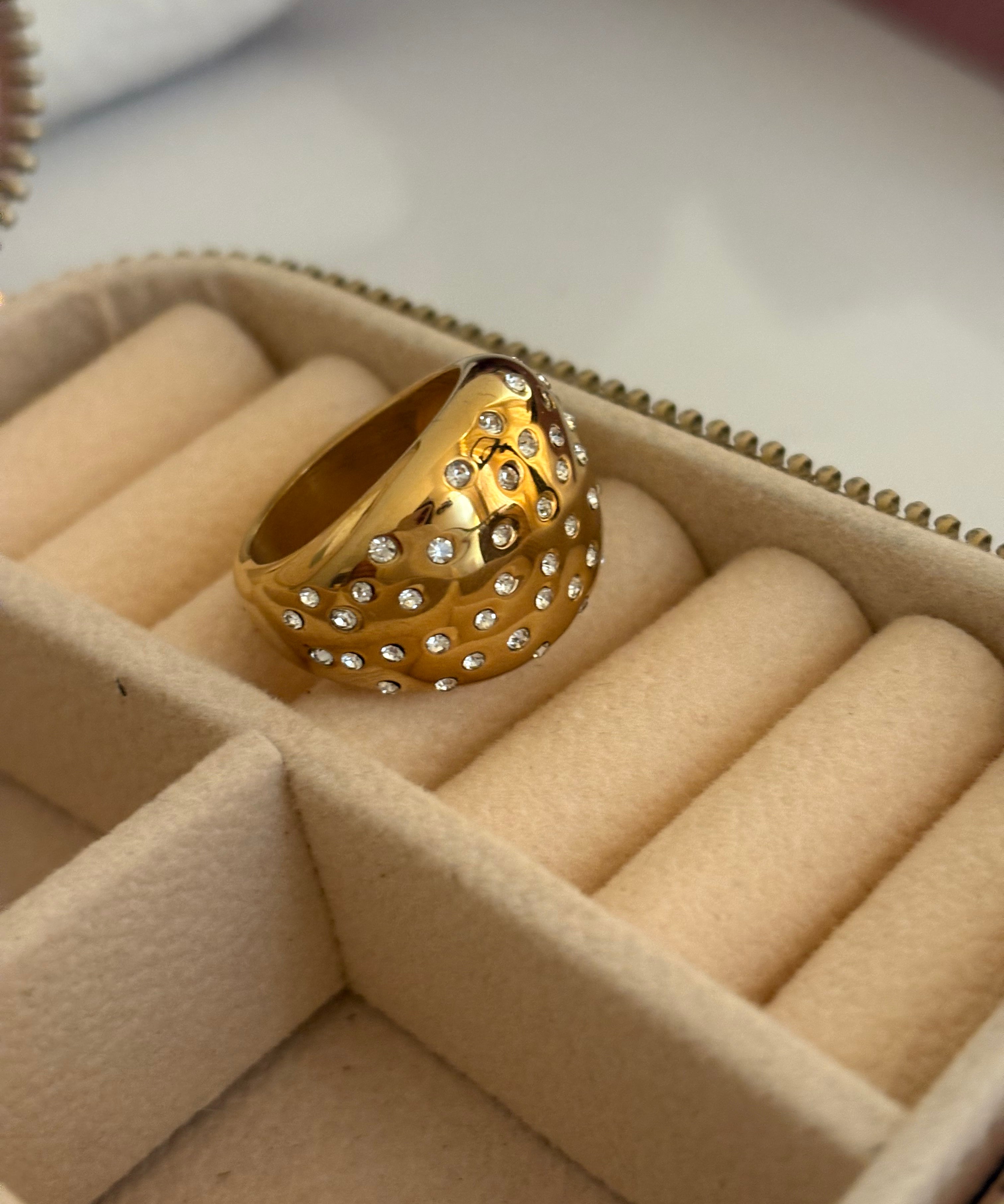Dome ring