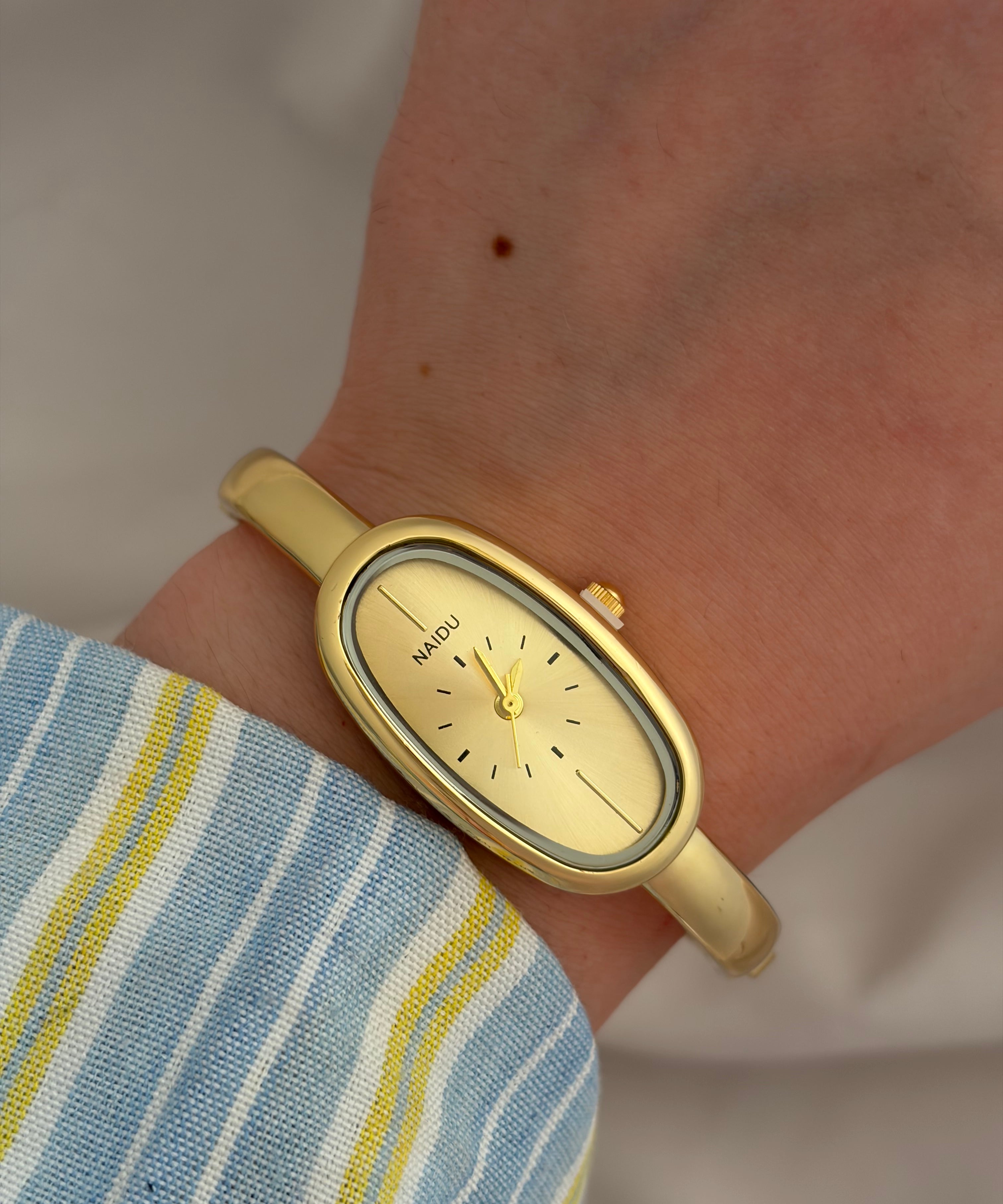Sleek watch